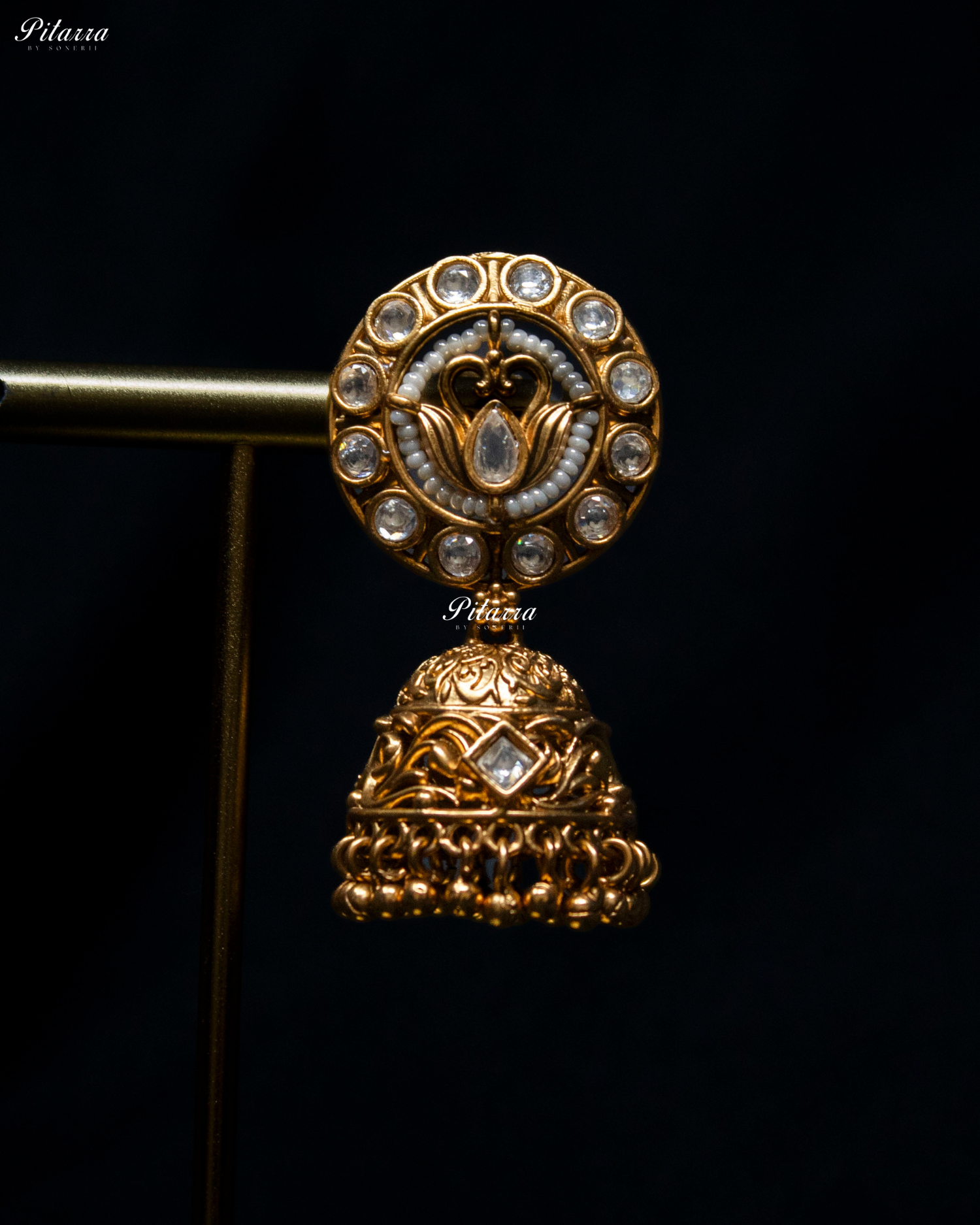 Antique Gold Plated Apsara Kundan Choker Set