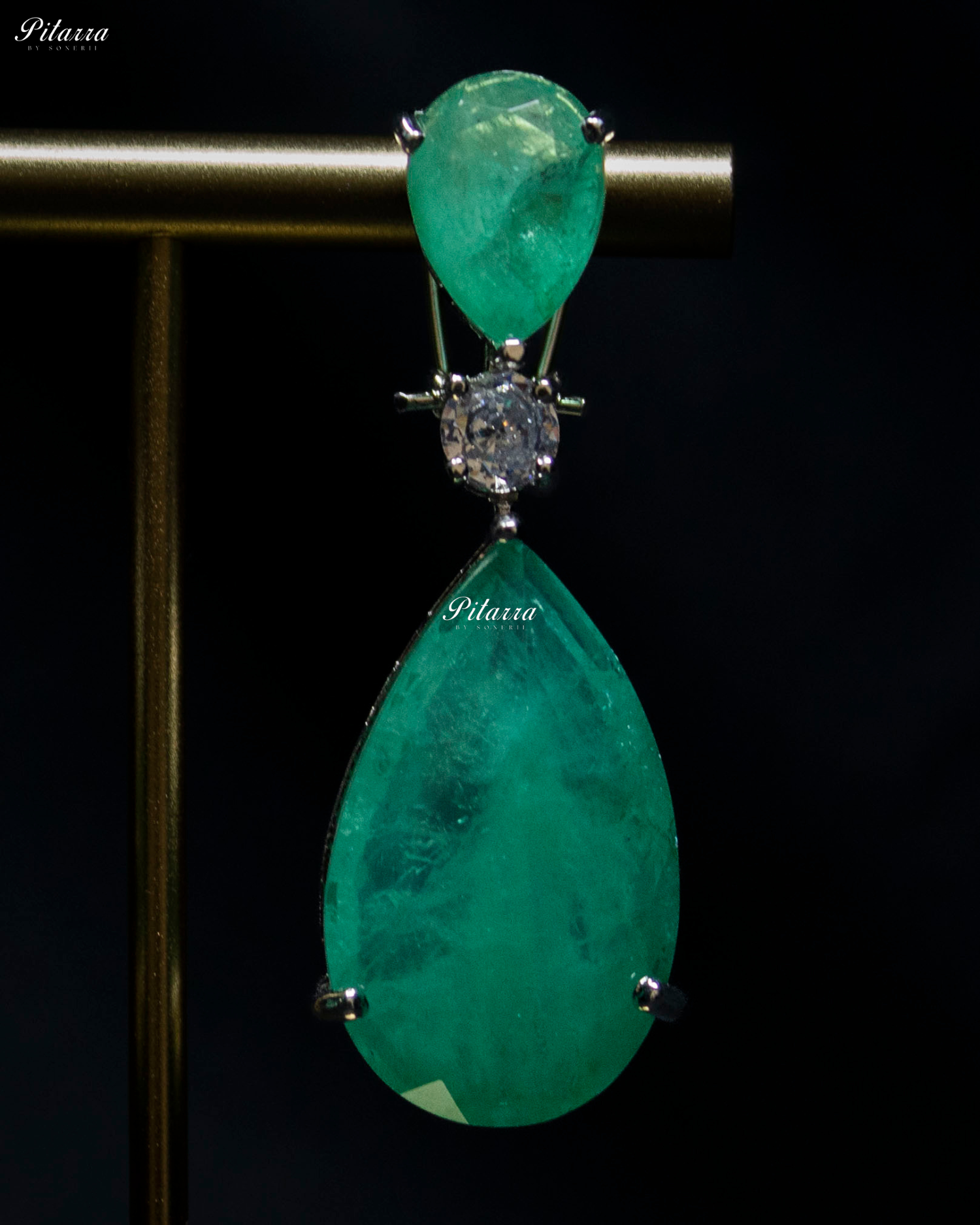 Mint Green Teardrop Victorian Crystal Necklace Set