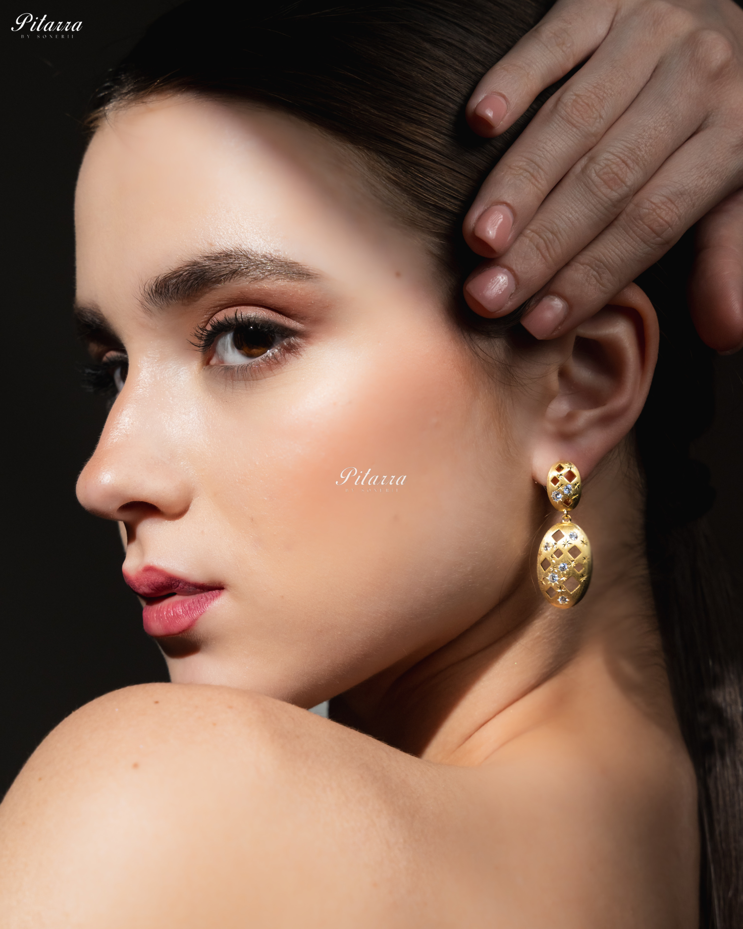 White Stones Embedded Pattern 92.5 Silver Drop Earrings