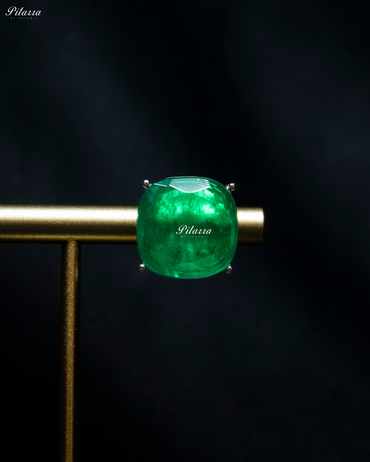 Emerald Square Stone Premium Crystal Necklace Set