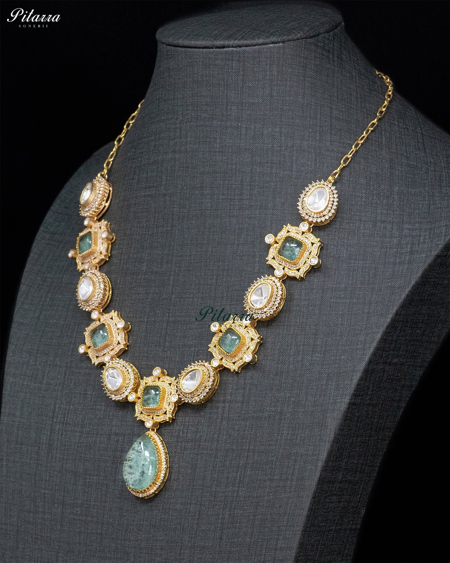 Green Cushion and Teardrop Kundan Necklace Set