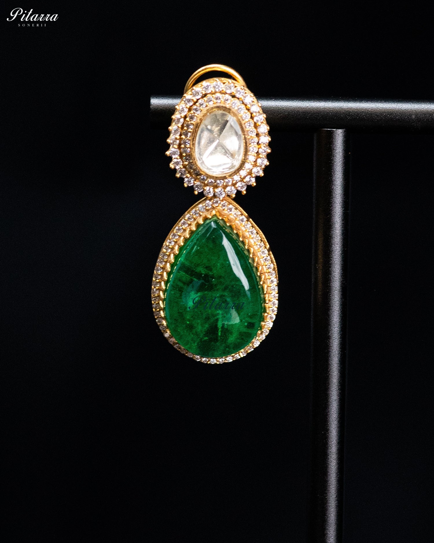 Green Teardrop Kundan Necklace Set