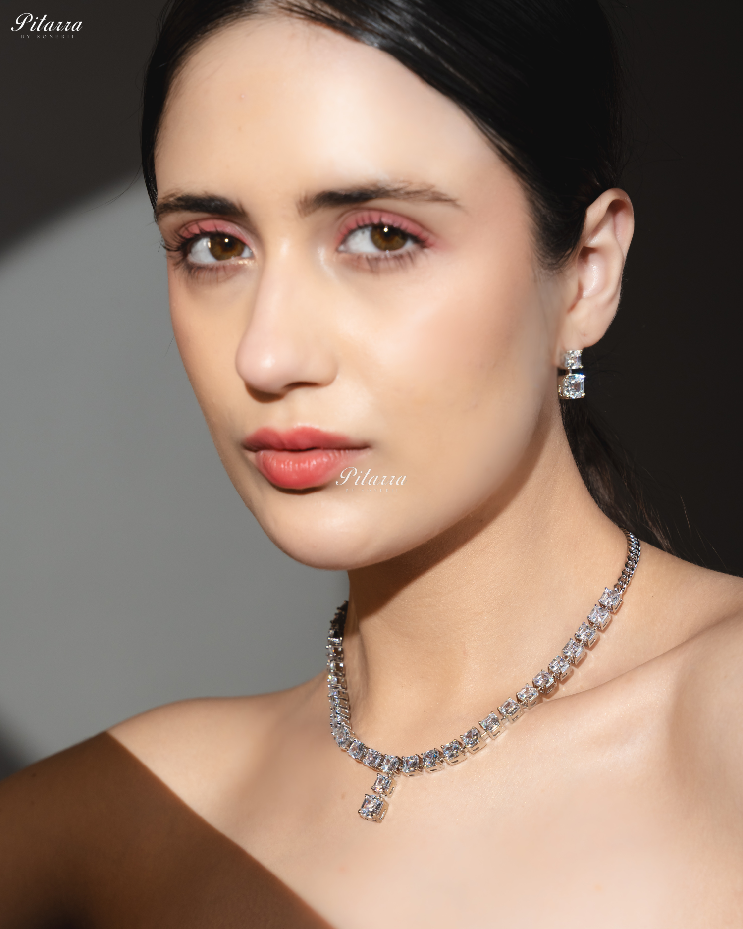 White Tone One Layer Square Drop Statement Necklace Set