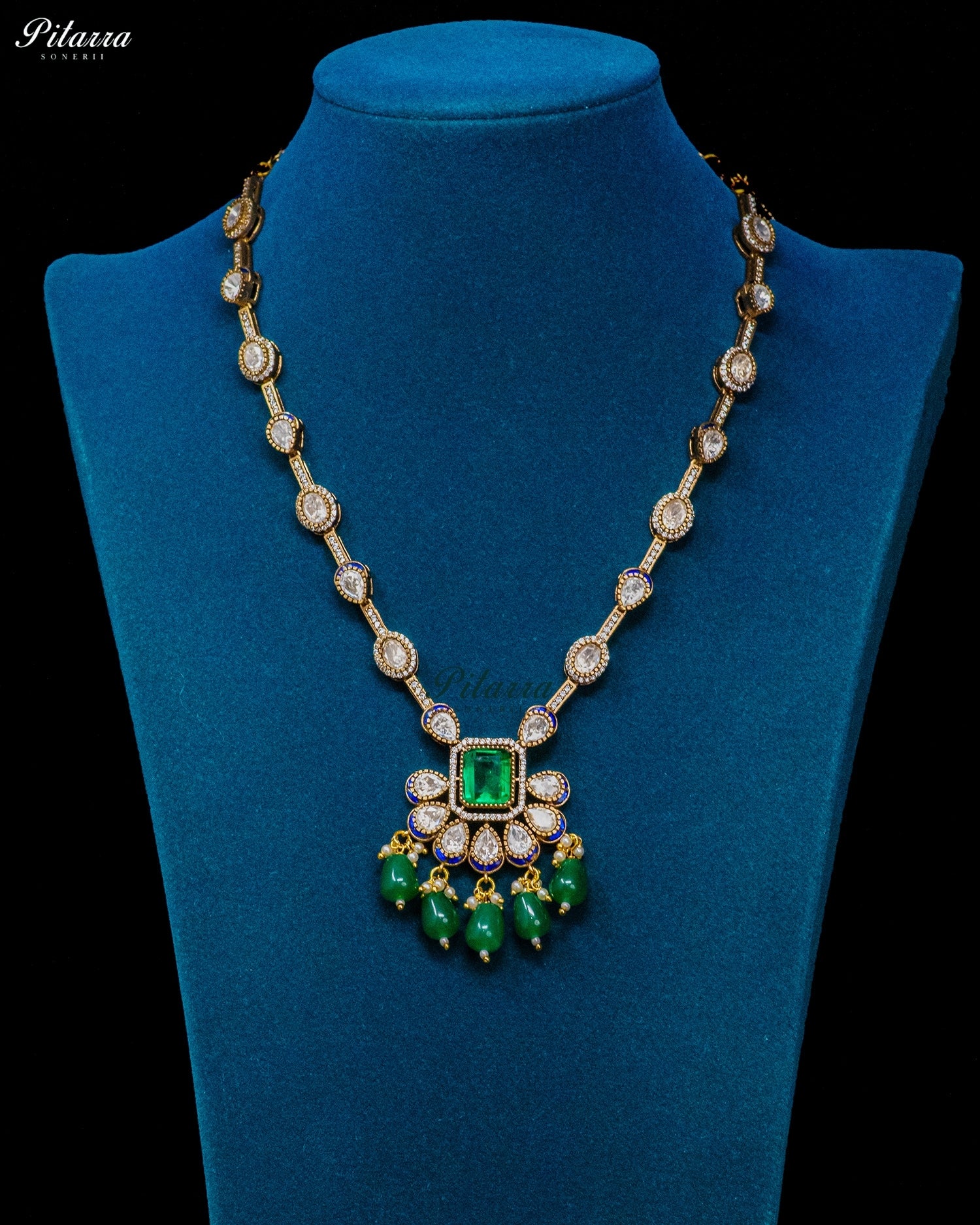 Emerald Royal Drop Necklace Set