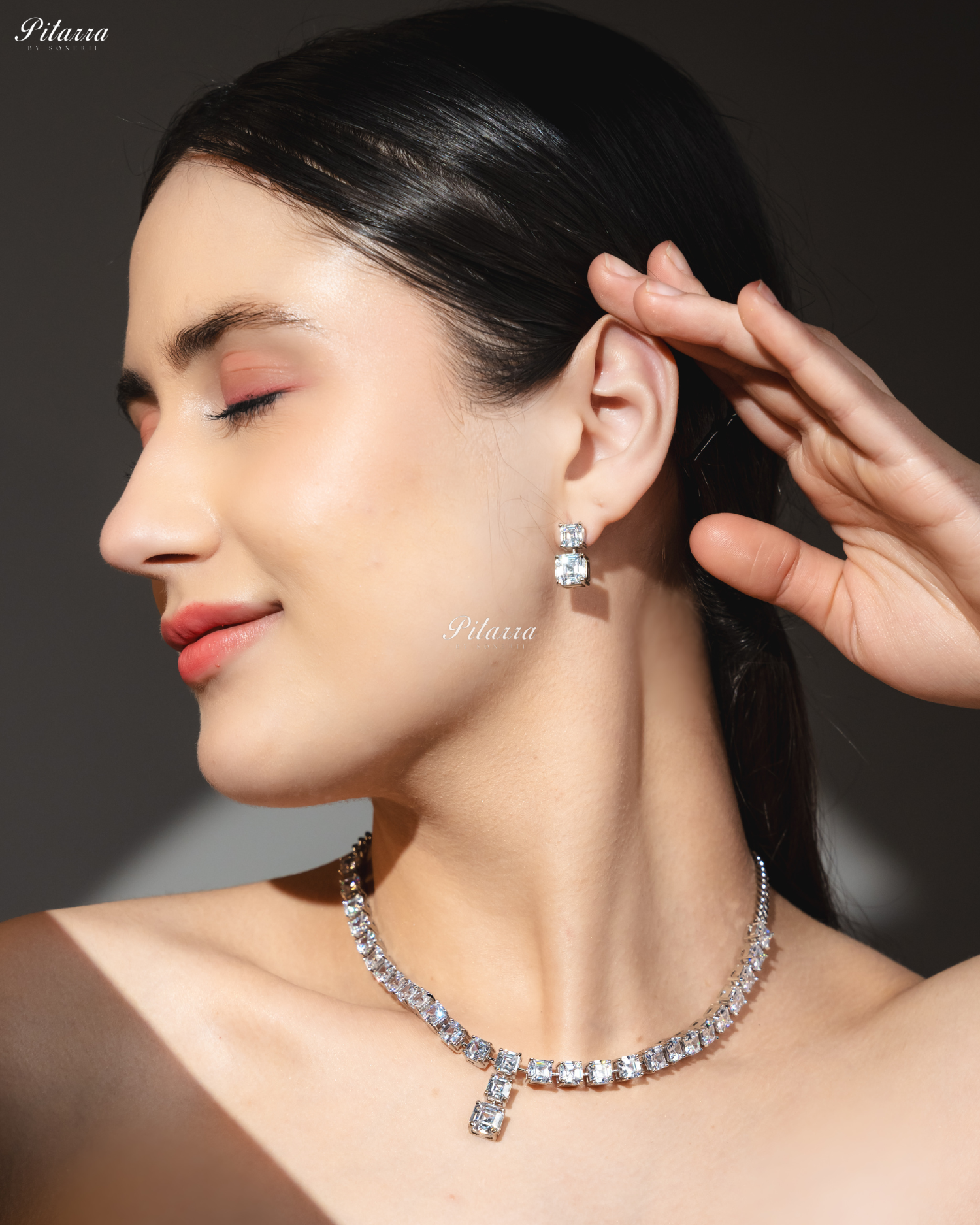 White Tone One Layer Square Drop Statement Necklace Set