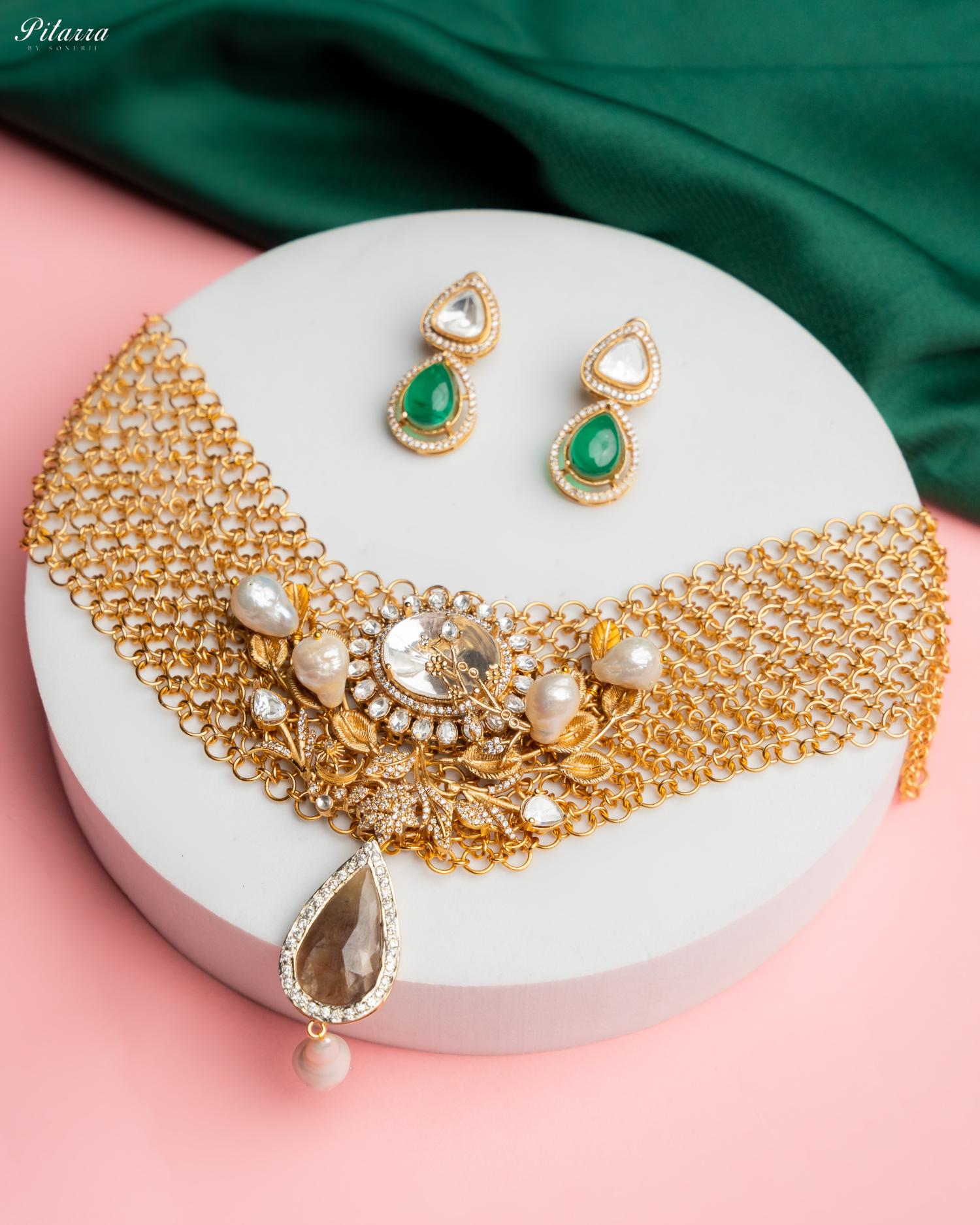 Antique Finish White Pearls Stone Kundan Set_Front Image