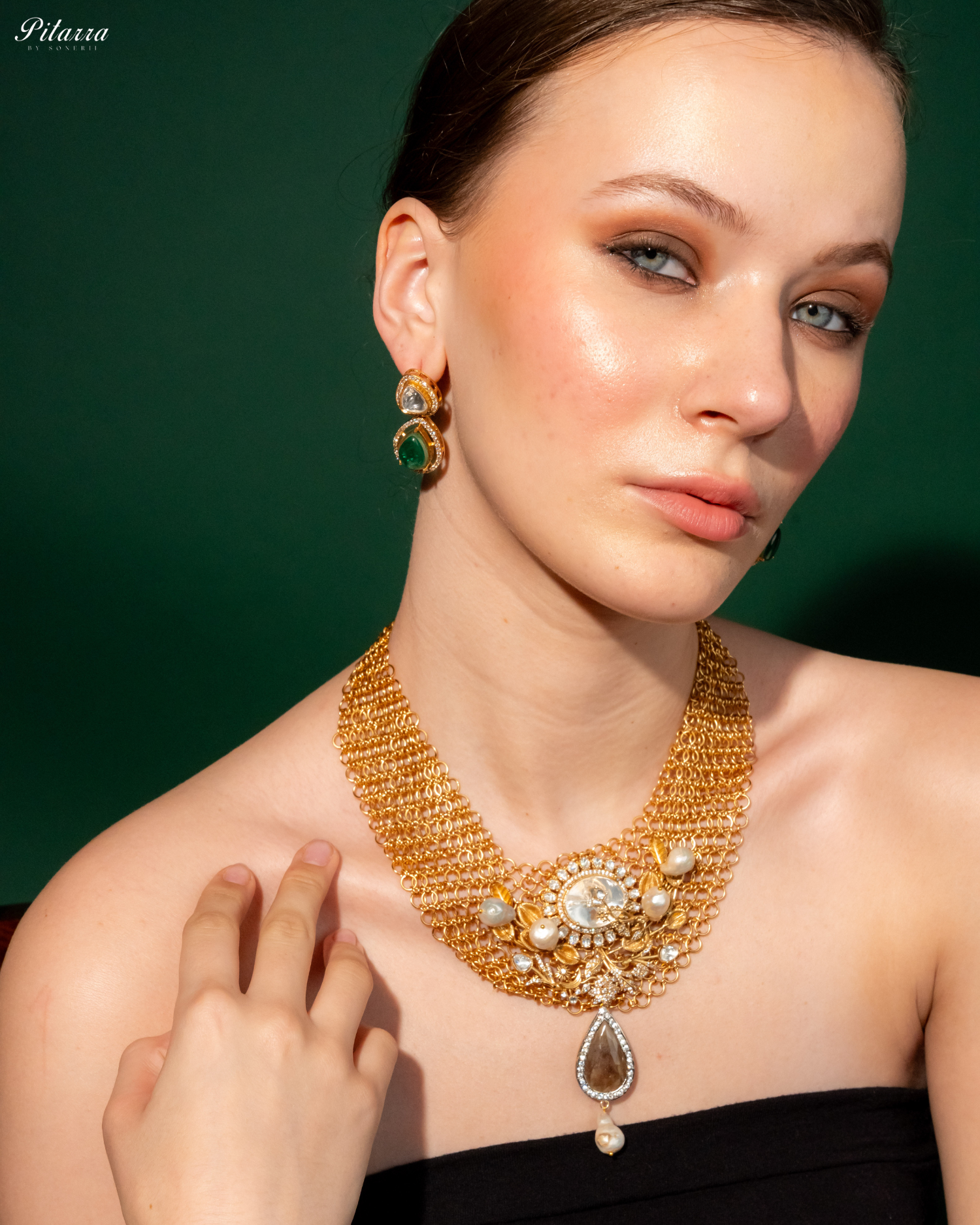 Antique Finish White Pearls Stone Kundan Set_Side Image