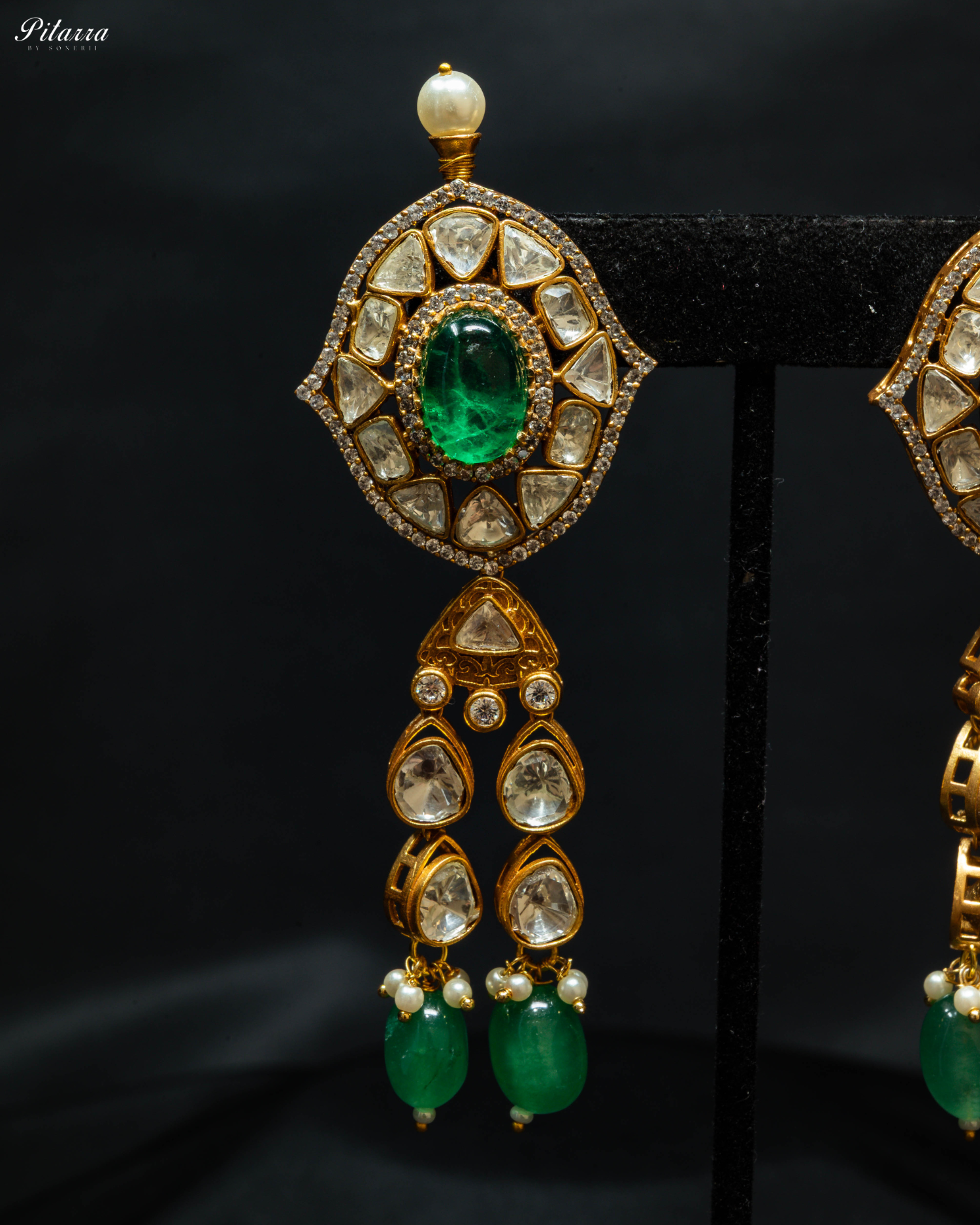Antique Gold Plated Three Green Stone Kundan Jewelry_Zoom Earrings