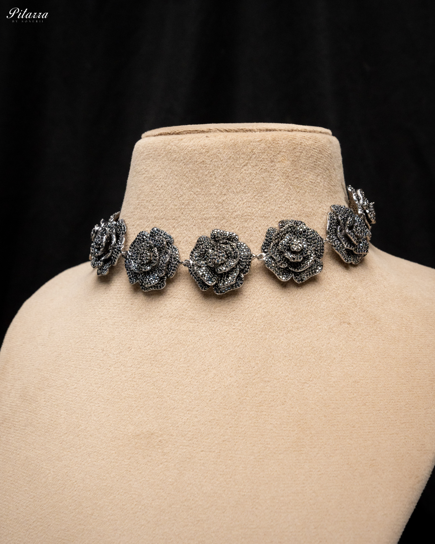 Black Tone Flower CZ Choker Set with Ring_Side Angle