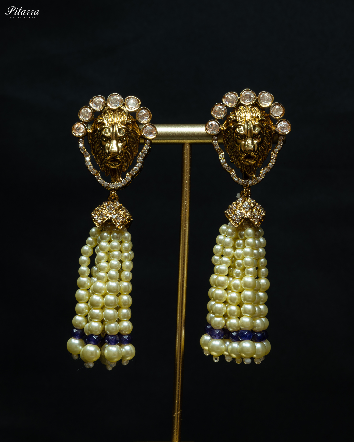 Blue Polki Kundan Pendant Necklace Set_Earrings