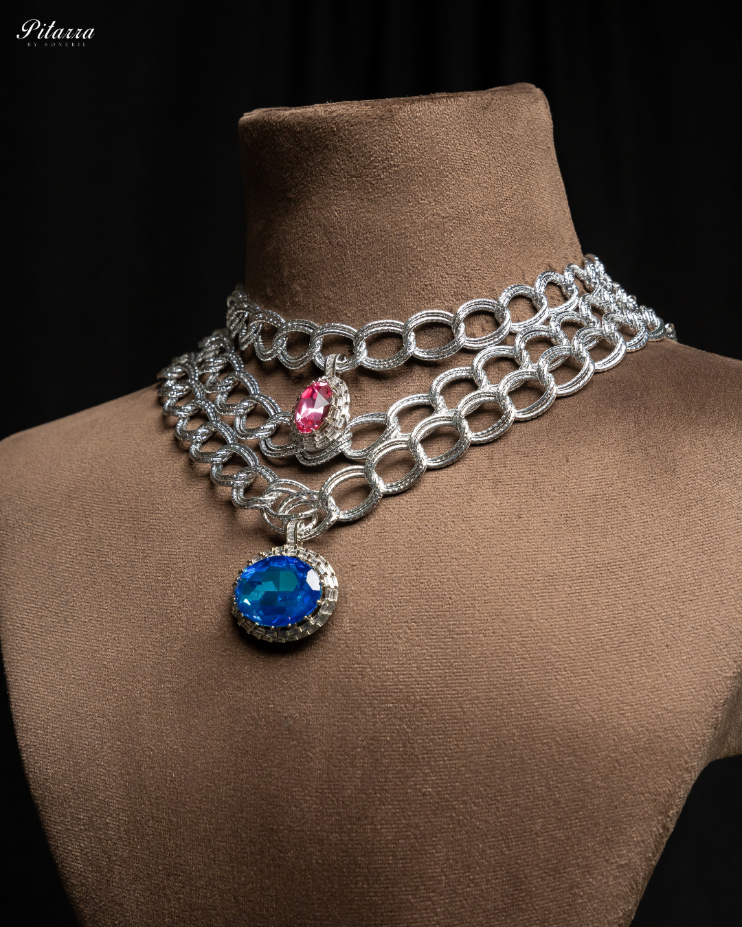 Blue Stone Statement Pendant Chain Choker_Side Angle