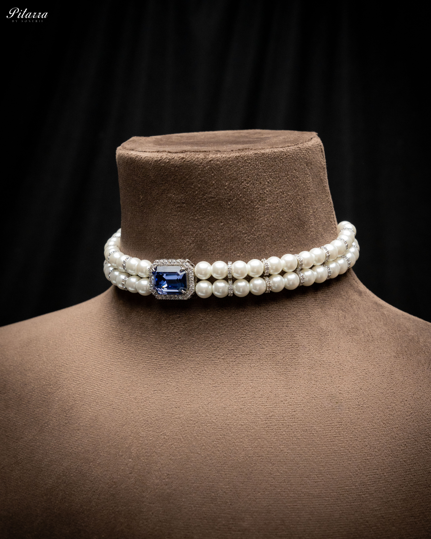 Blue Stone Two Layer Pearl Choker_Side Necklace