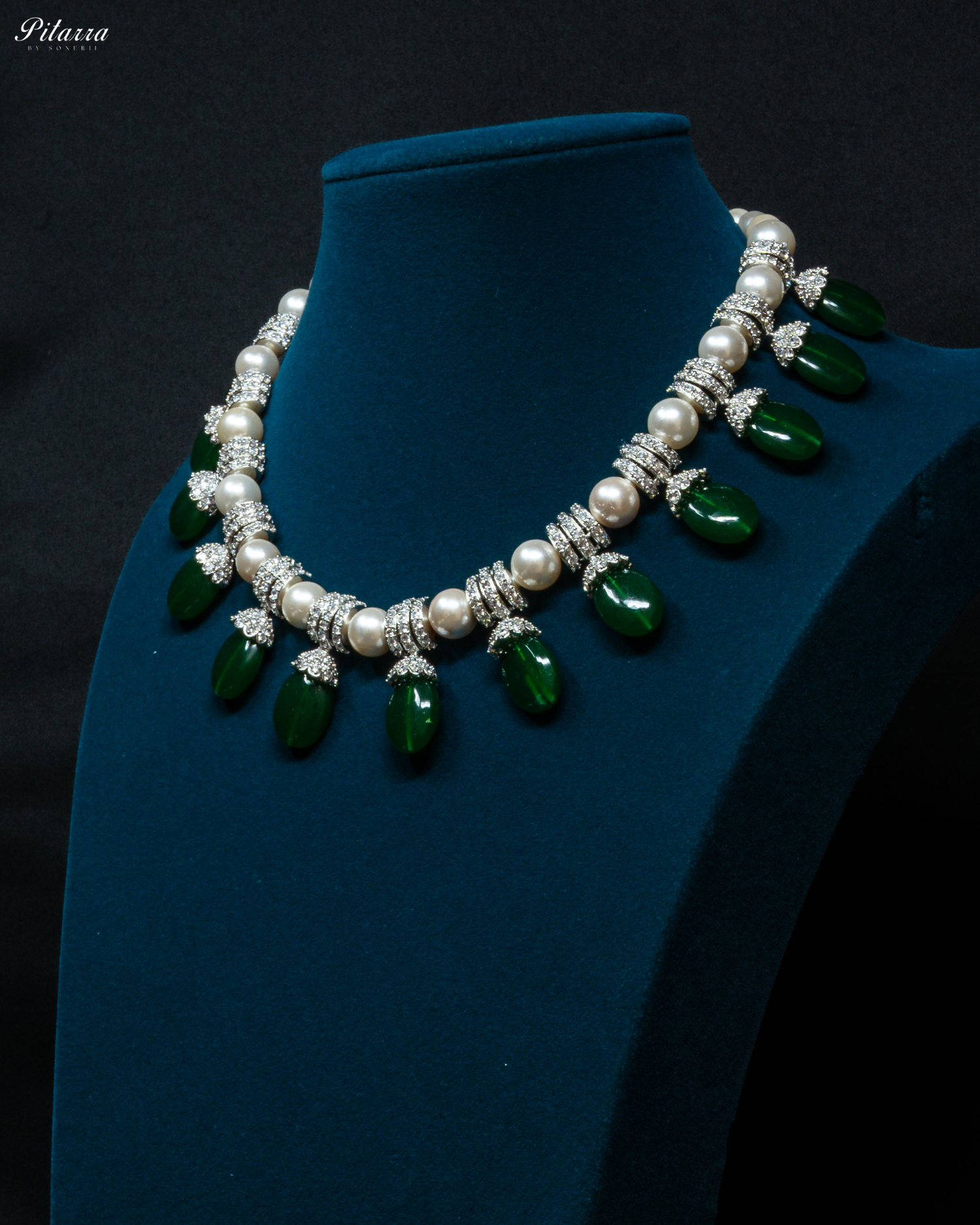 Emerald Green Drop Pearl Necklace Set_Side Angle