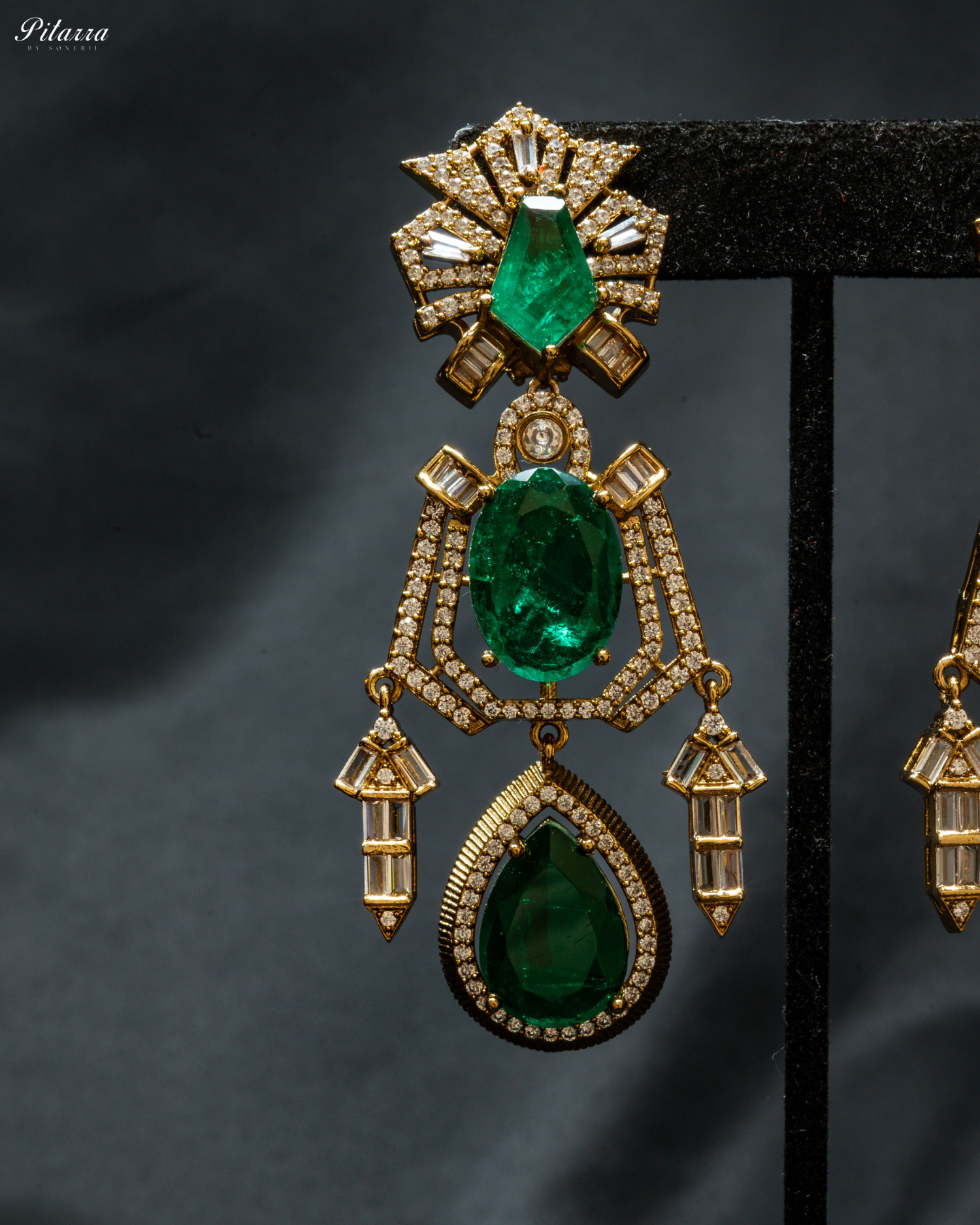 Emerald Silver Dangler Doublet Earrings_Zoom Angle