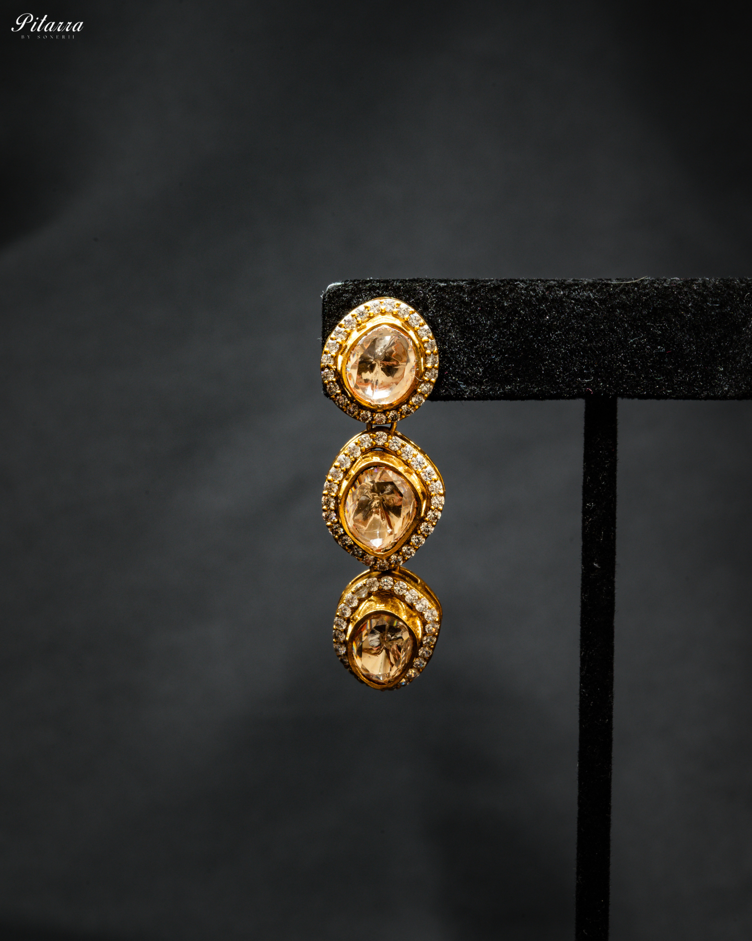 Gold Plated White Stone Kundan Choker Set_Zoom Earrings
