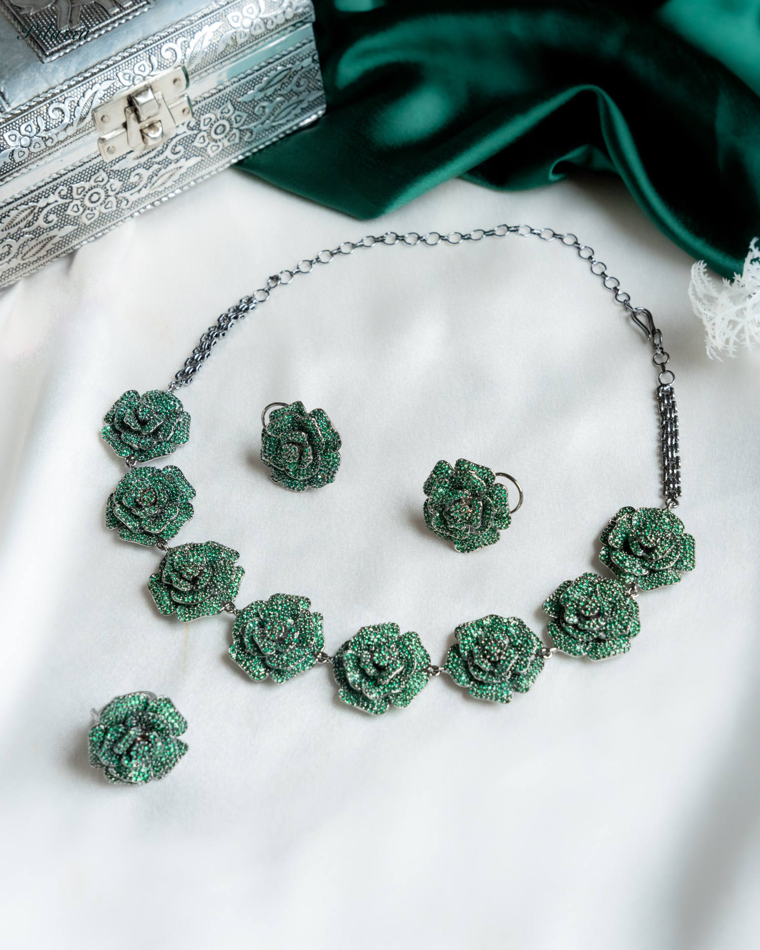 Green Tone Flower CZ Choker Set with Ring_White Background