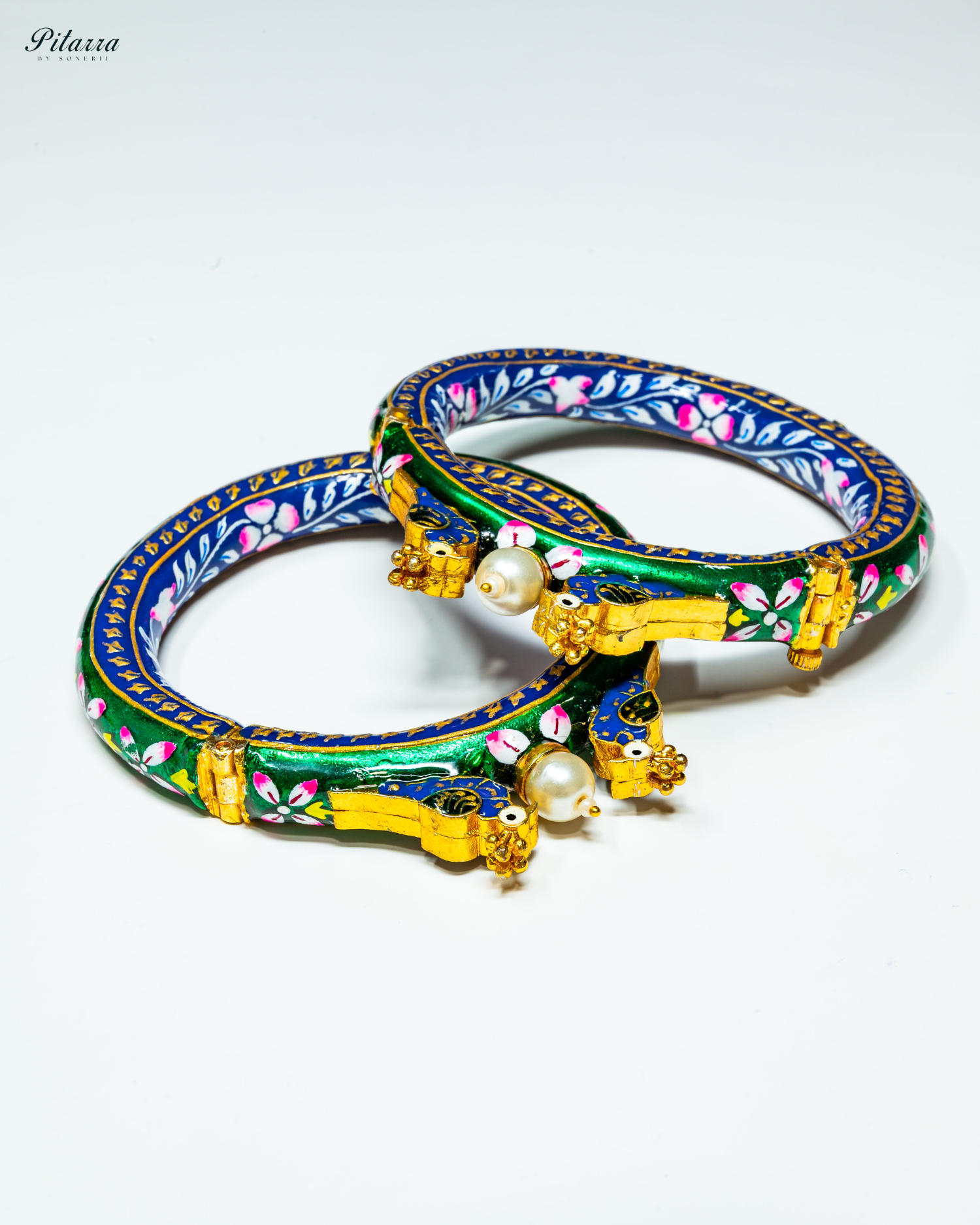 Green Traditional Kundan Bangle Set_Front Image