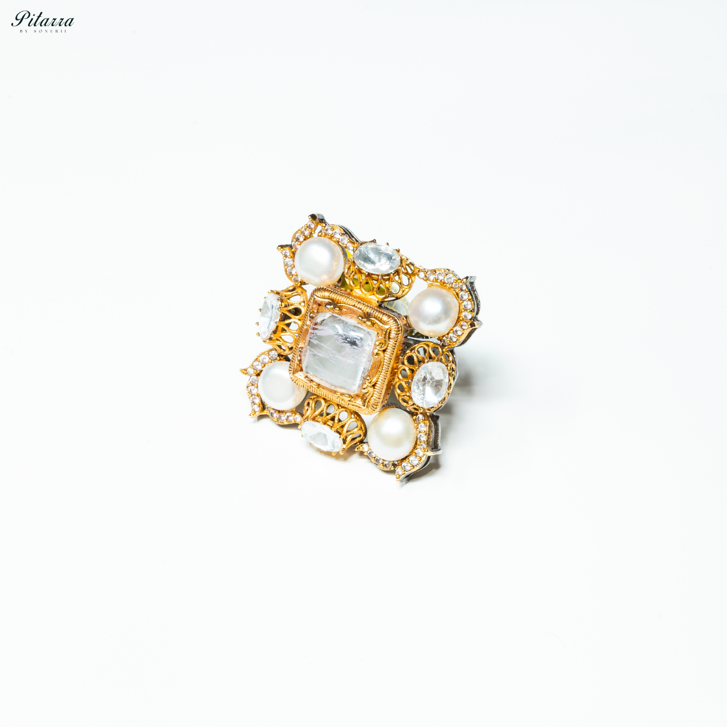 Grey_Pearl_Victorian_Finger_Ring_Side Angle