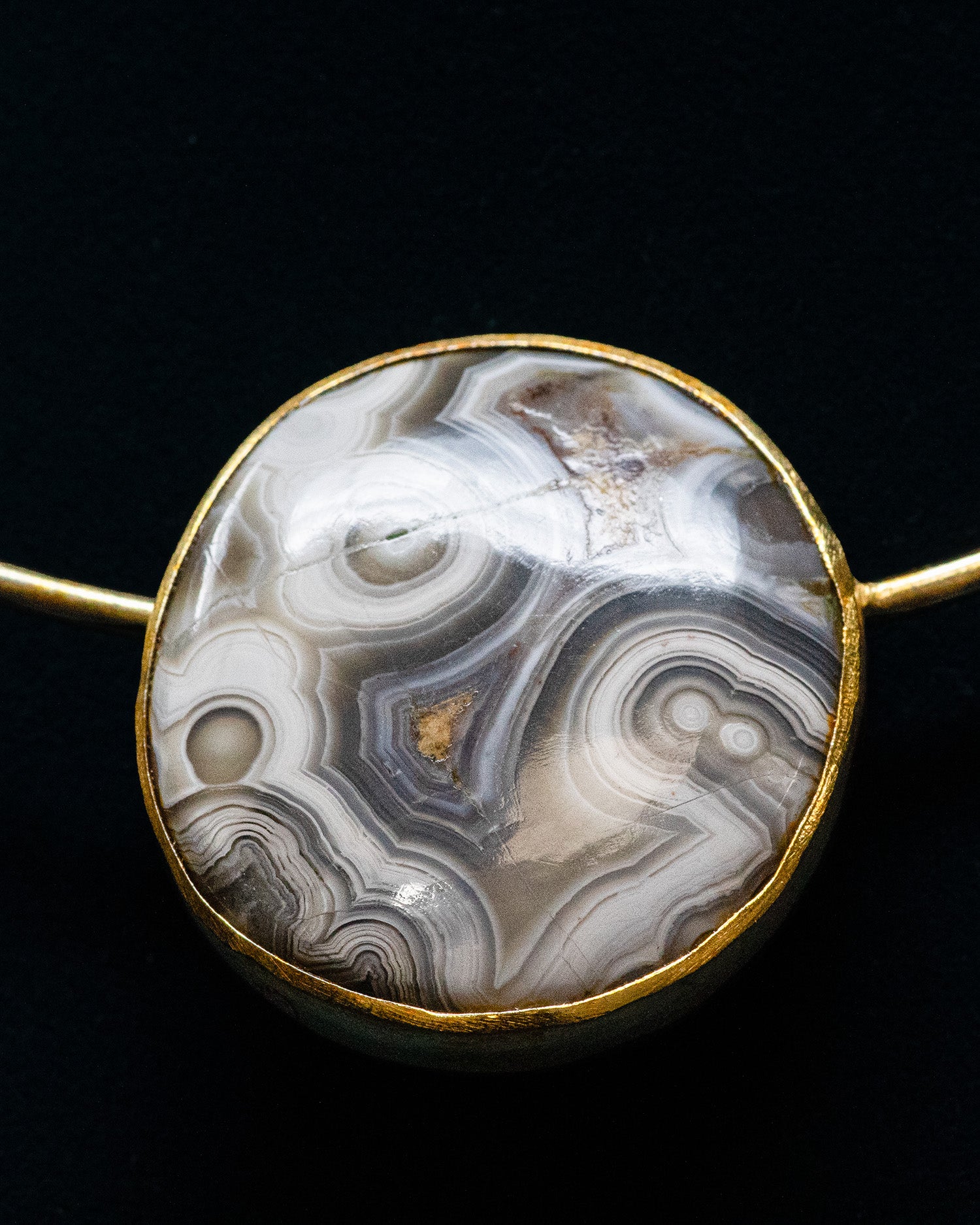 Gold Plated Handcrafted Round Stone Collar Pendant