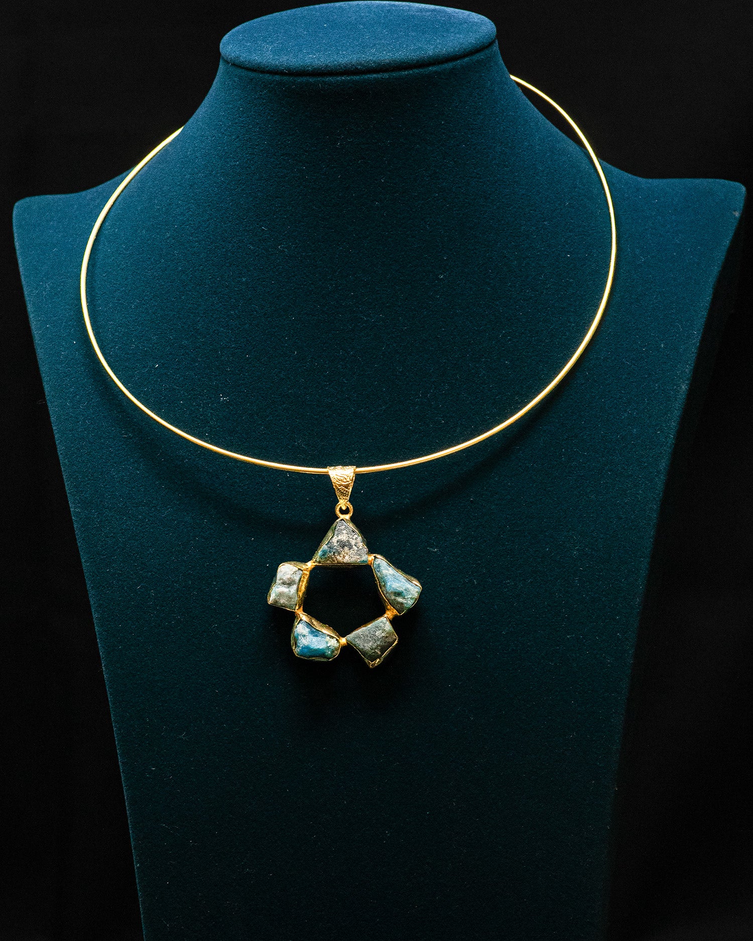 Five Circular Blue Raw Stone Gold Plated Collar Pendant