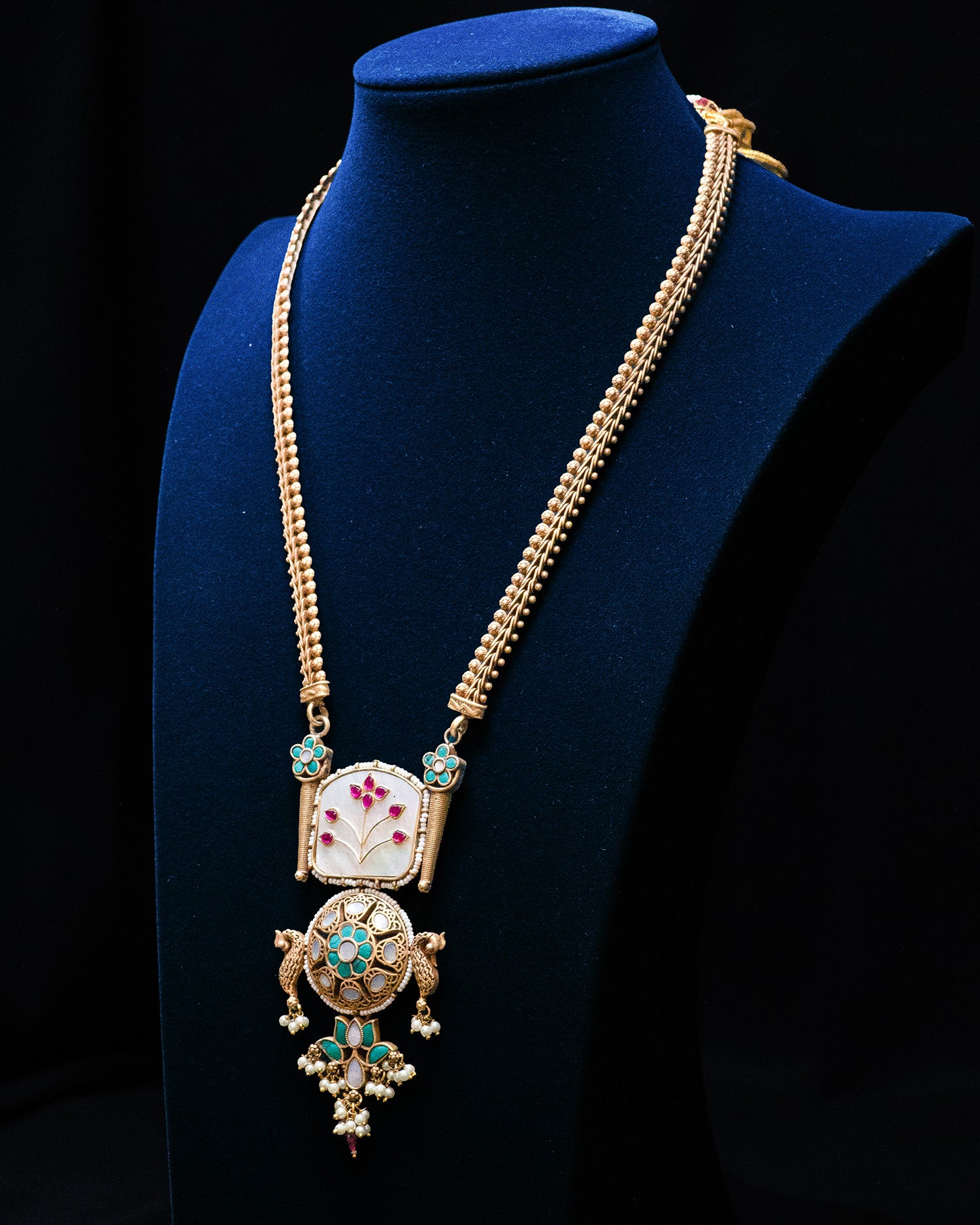 Golden Beads Chain White Turquoise Stone Silver Look Alike Pendant Set