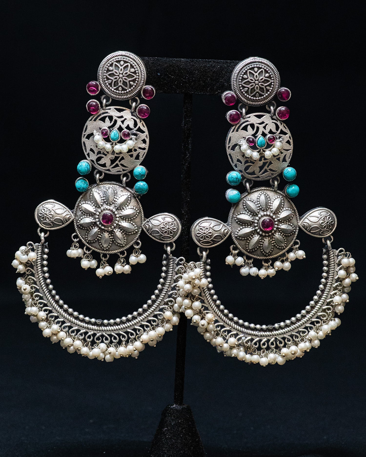 Turquoise Stone Flora Motif Silver Look Alike Dangler Earrings