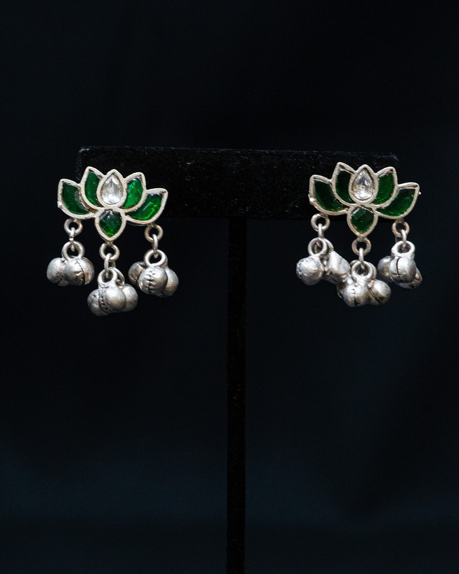 Green Stone Peacock Ganesha Silver Look Alike Pendant Set