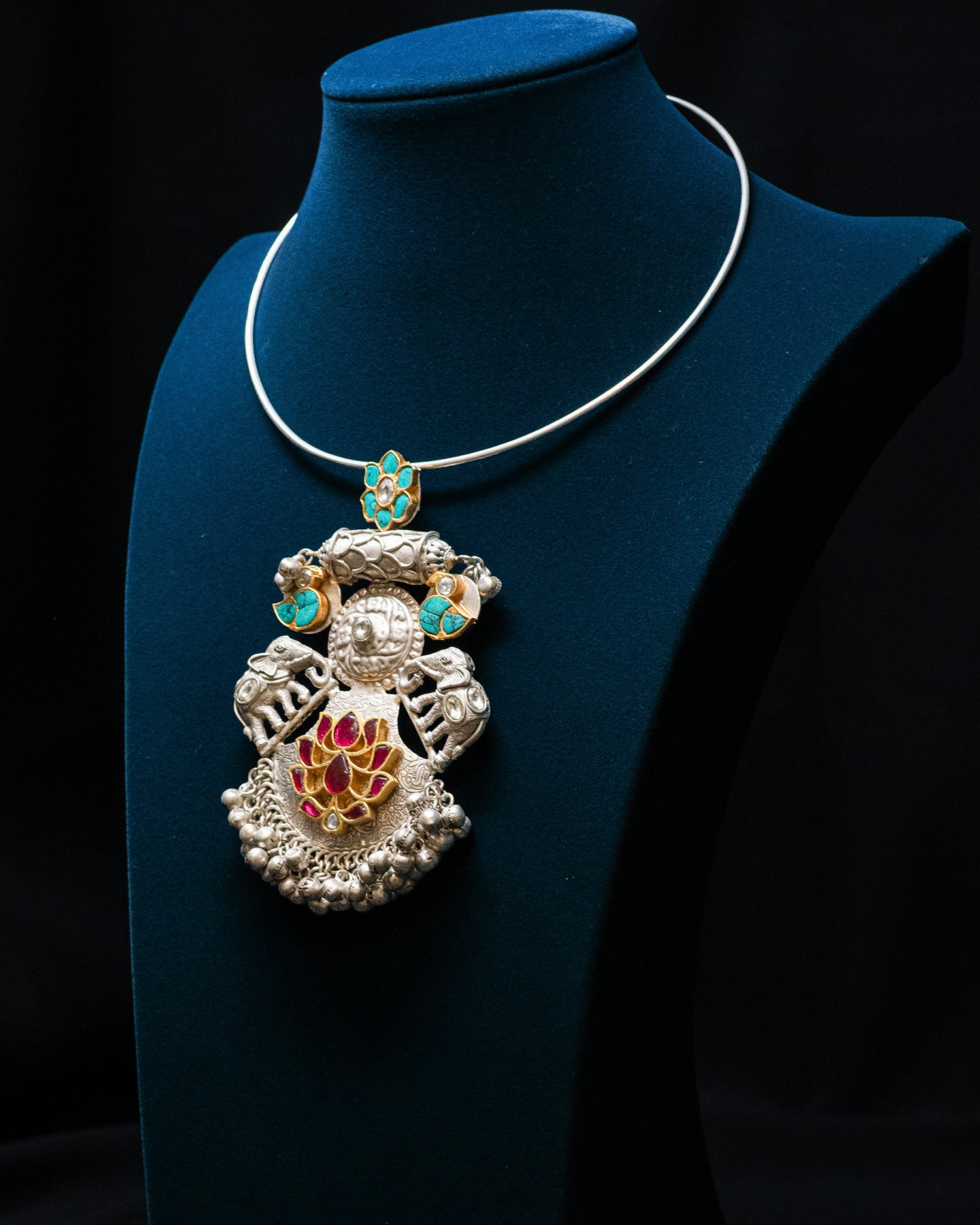 Elephant Motif Blue Stone Pink Lotus Silver Look Alike Necklace Set