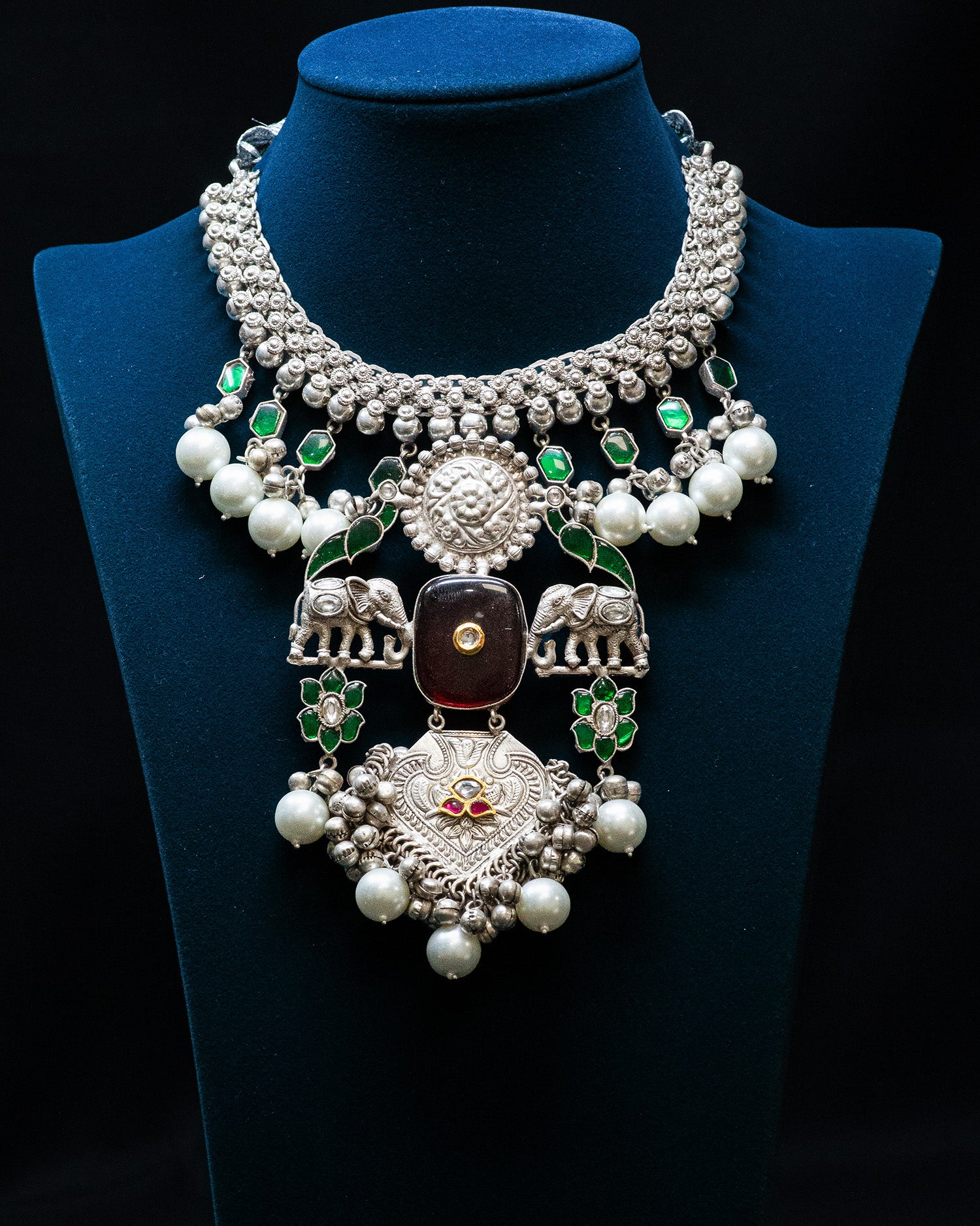 Brown Centre Stone Dual Elephant Pearl Silver Look Alike Necklace Set