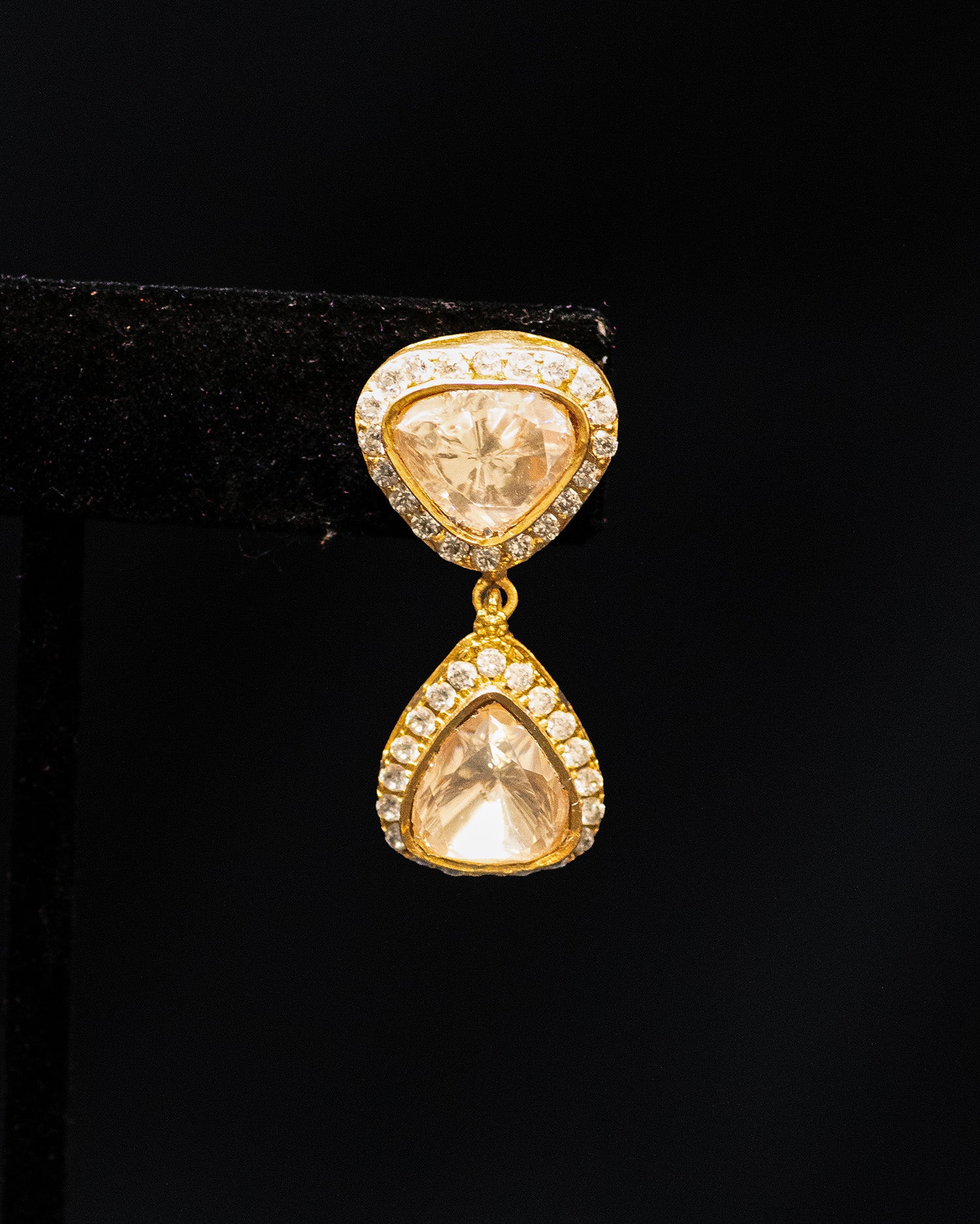 Golden Finish Uncut Stones Polki Kundan Necklace Set