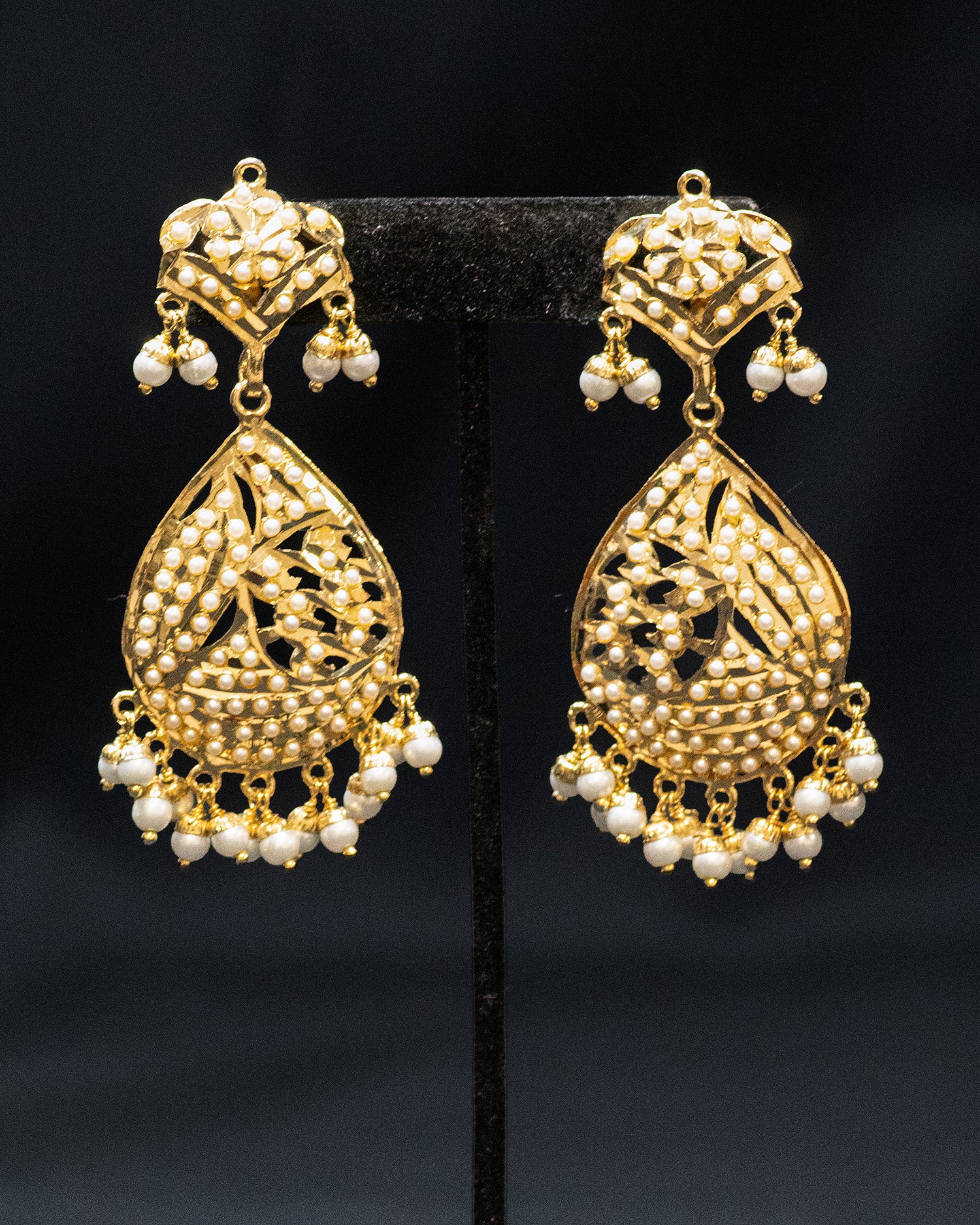 Golden Flora Motif Multi Layer Kundan Necklace Set