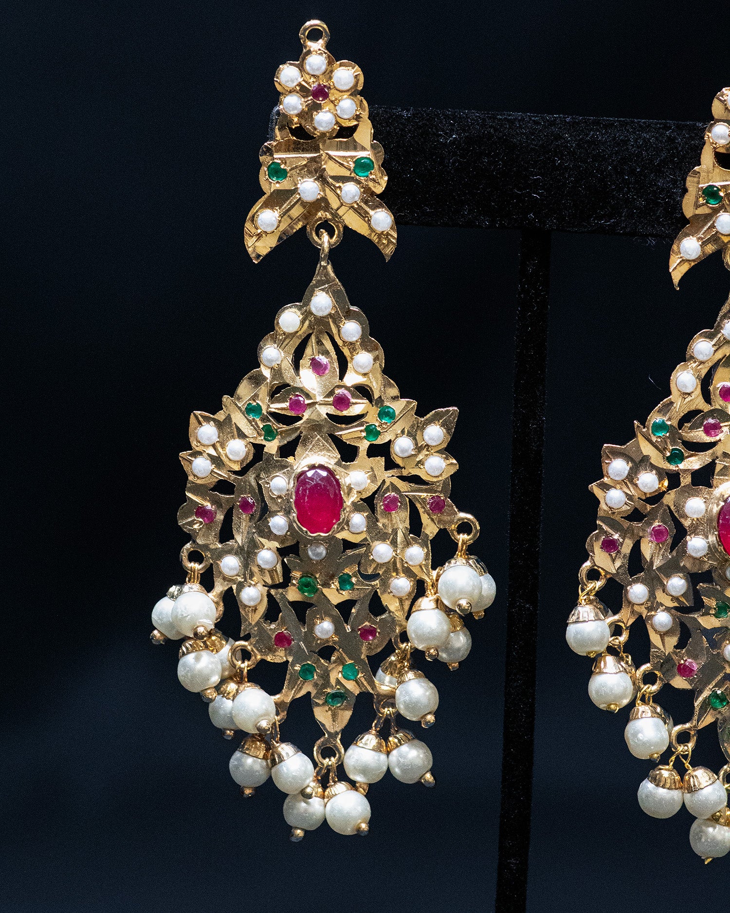 Multilayer Beads Green and Ruby Red Unique Kundan Necklace Set