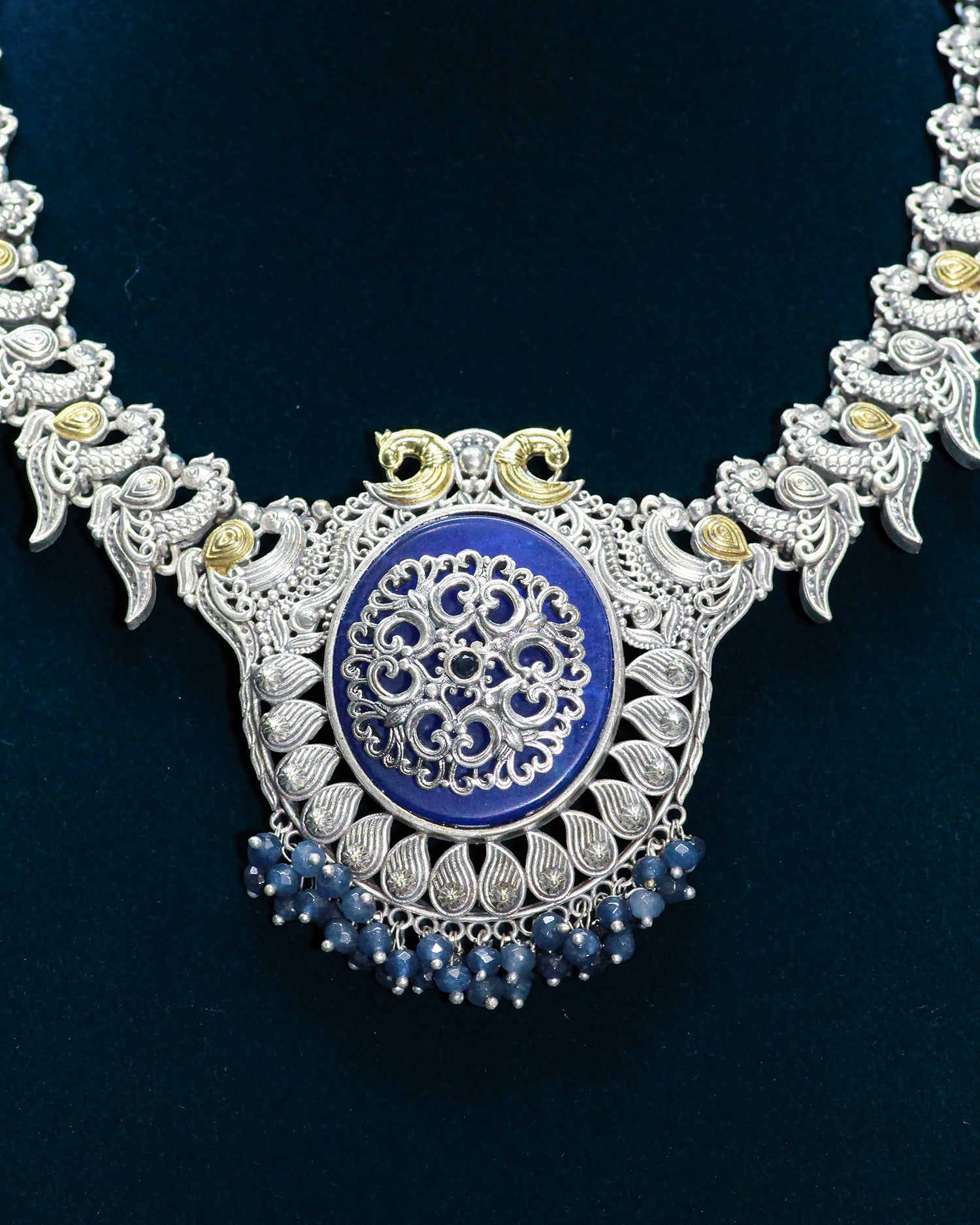Blue Stone Blue Beads Peacock String Silver Look Alike Necklace Set
