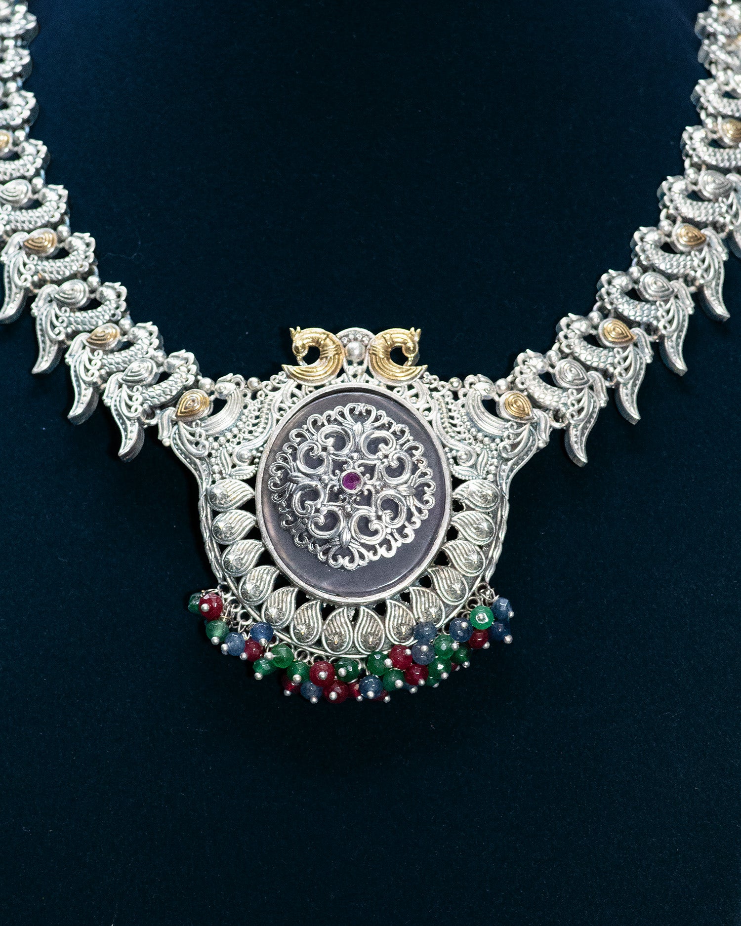 Peach Stone Multicolor Beads Peacock String Silver Look Alike Necklace Set