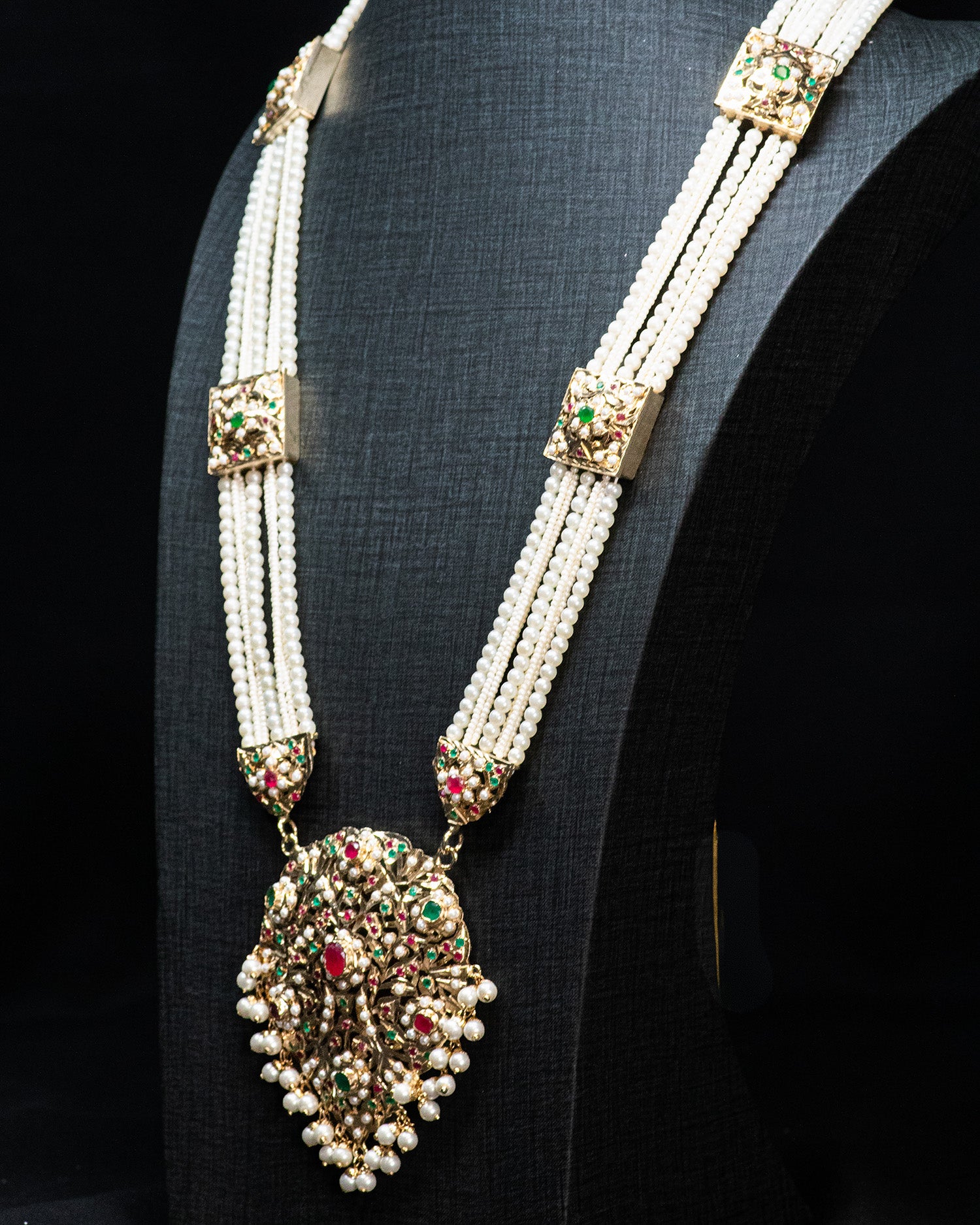 Multilayer Beads Red and Red Unique Punjabi Jadau Necklace Set
