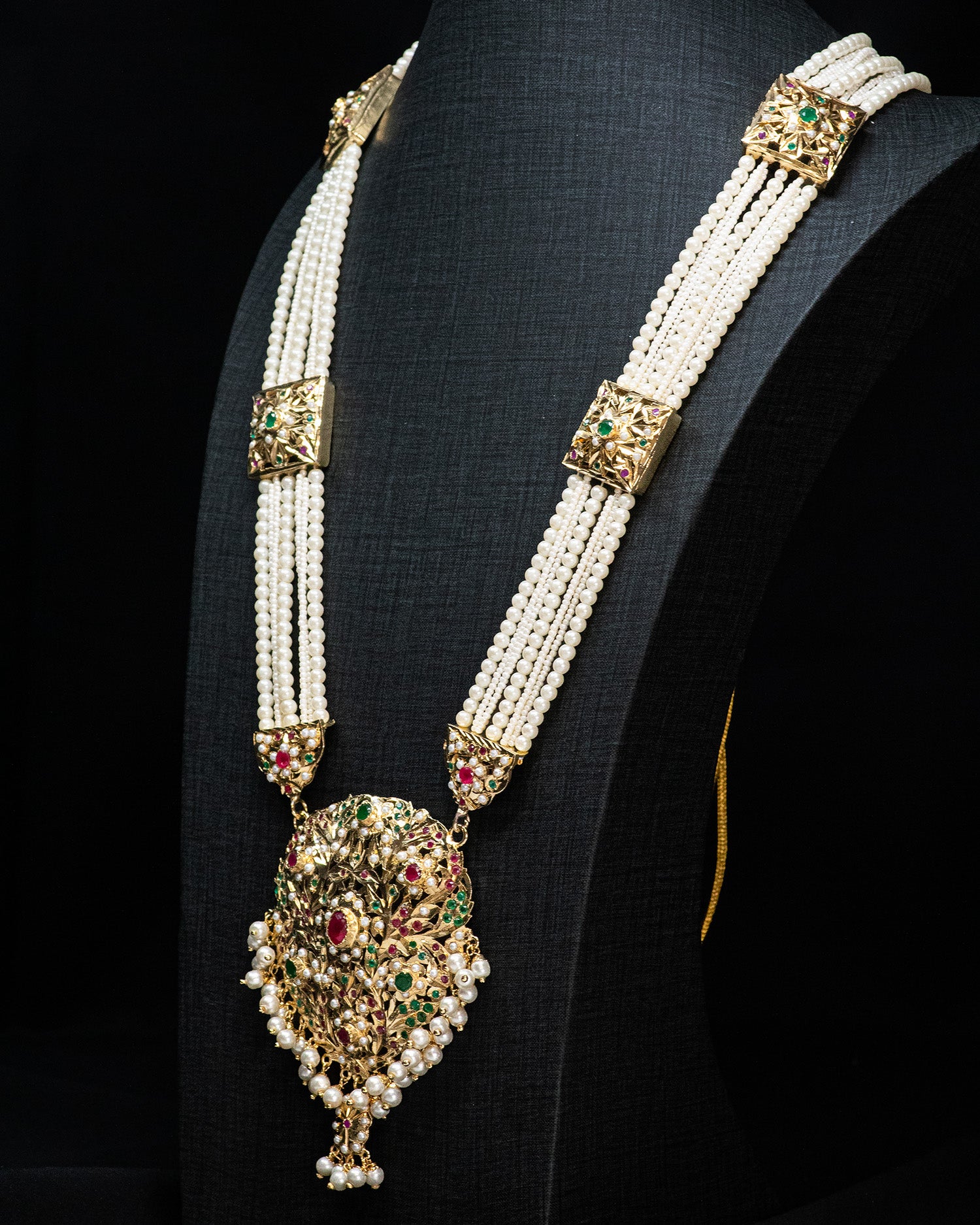 Multilayer Beads Green and Pink Unique Punjabi Jadau Necklace Set