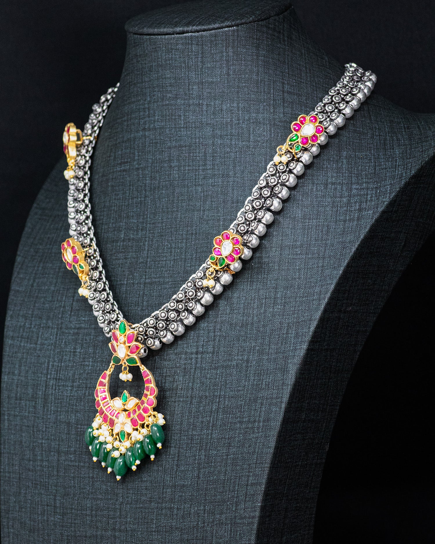 Royal Pink & Green Kundan Silver Look Alike Pendant Necklace Set