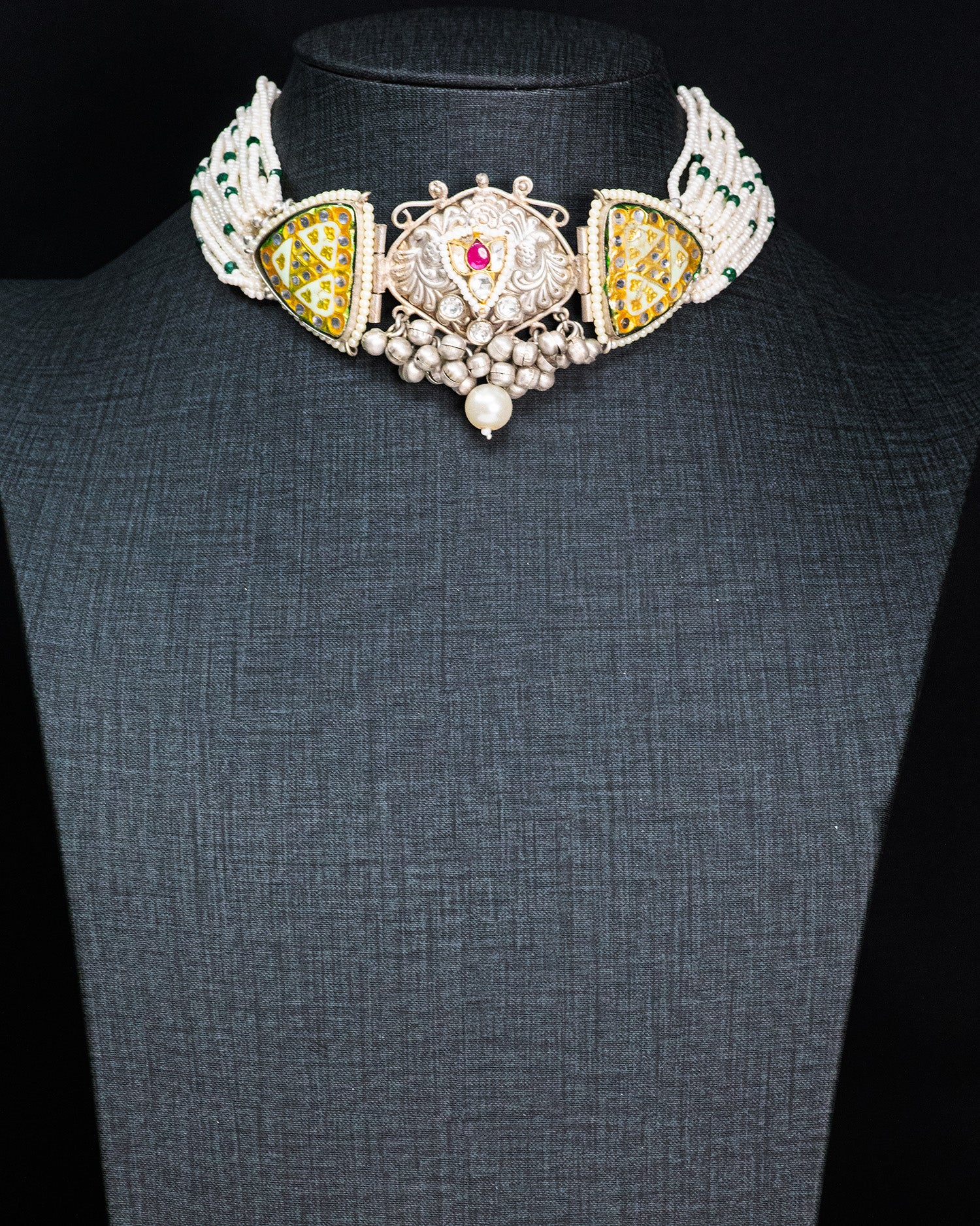 Royal Kundan Pearl Silver Look Alike Choker