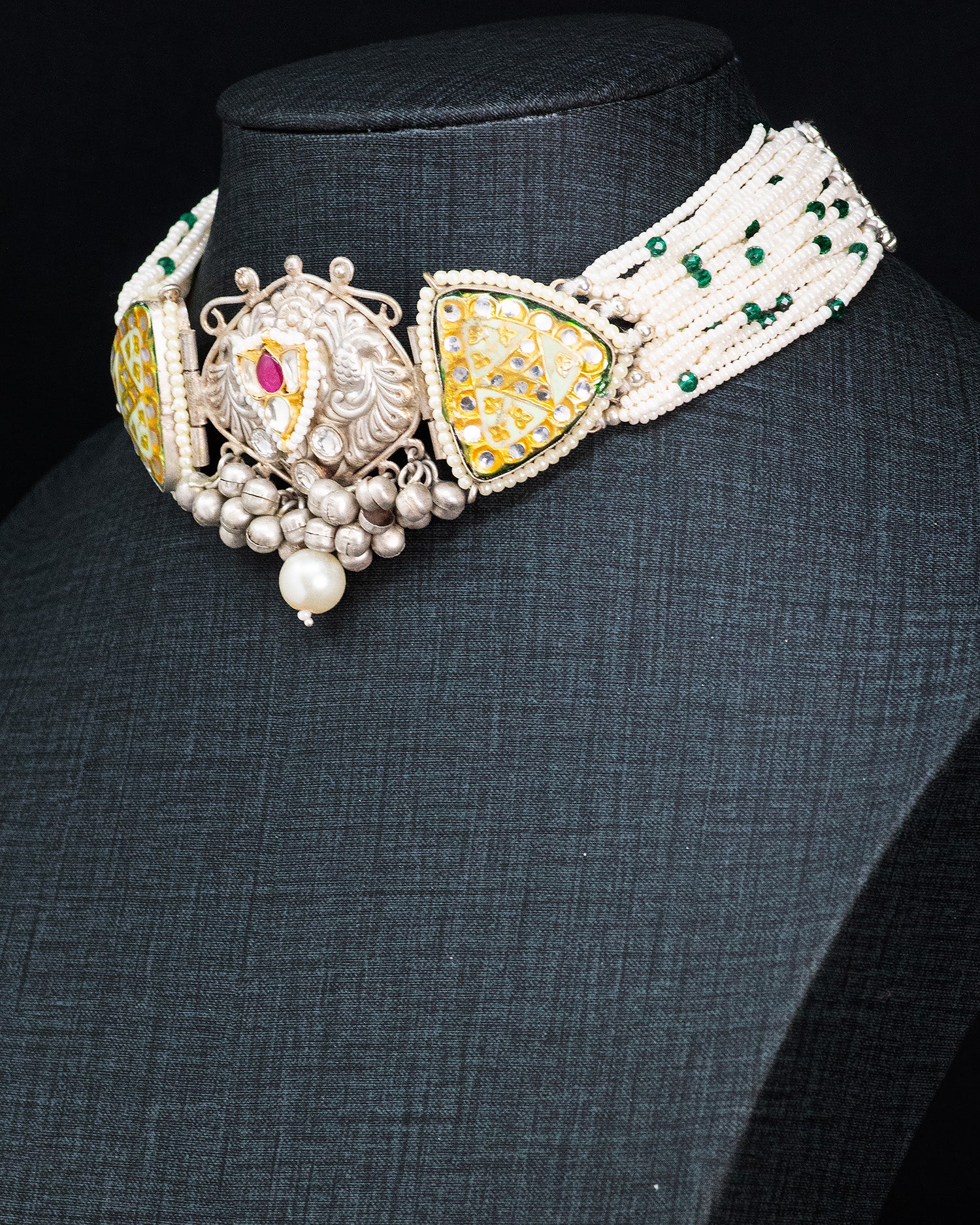 Royal Kundan Pearl Silver Look Alike Choker