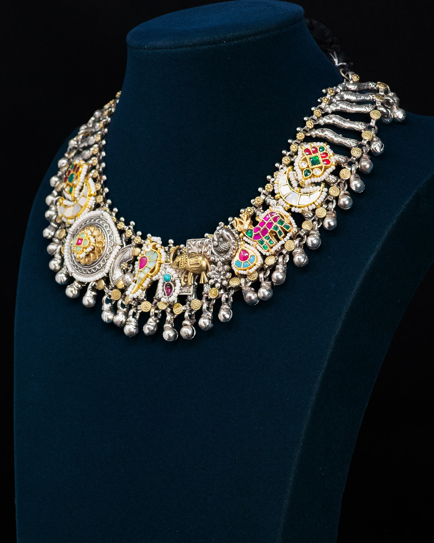 Royal Heritage Silver Look Alike Statement Necklace Set