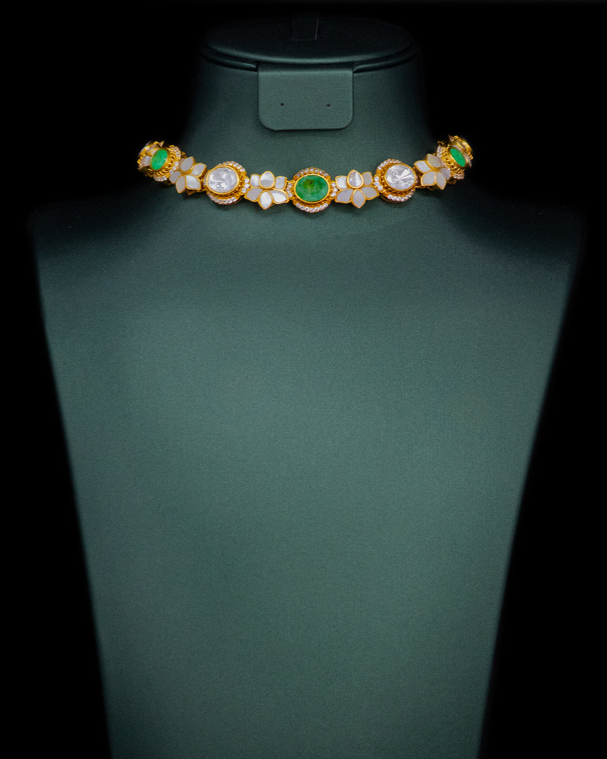 Emerald Bloom Kundan Necklace Set