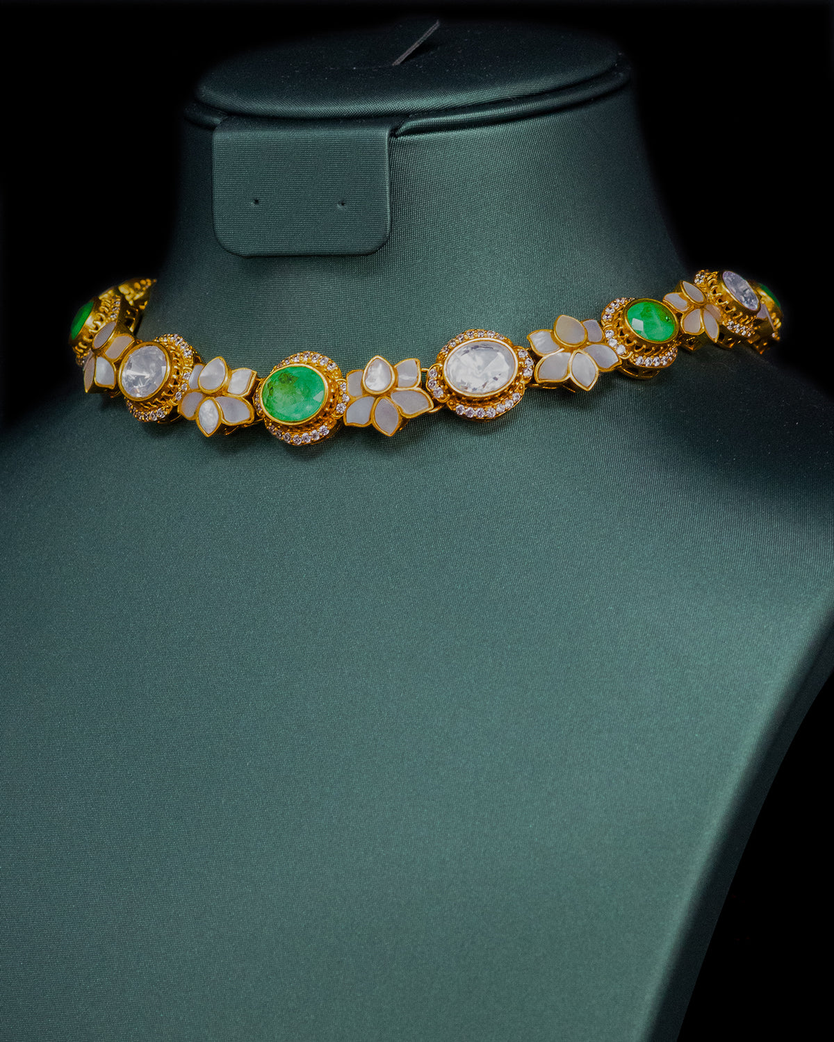 Emerald Bloom Kundan Necklace Set