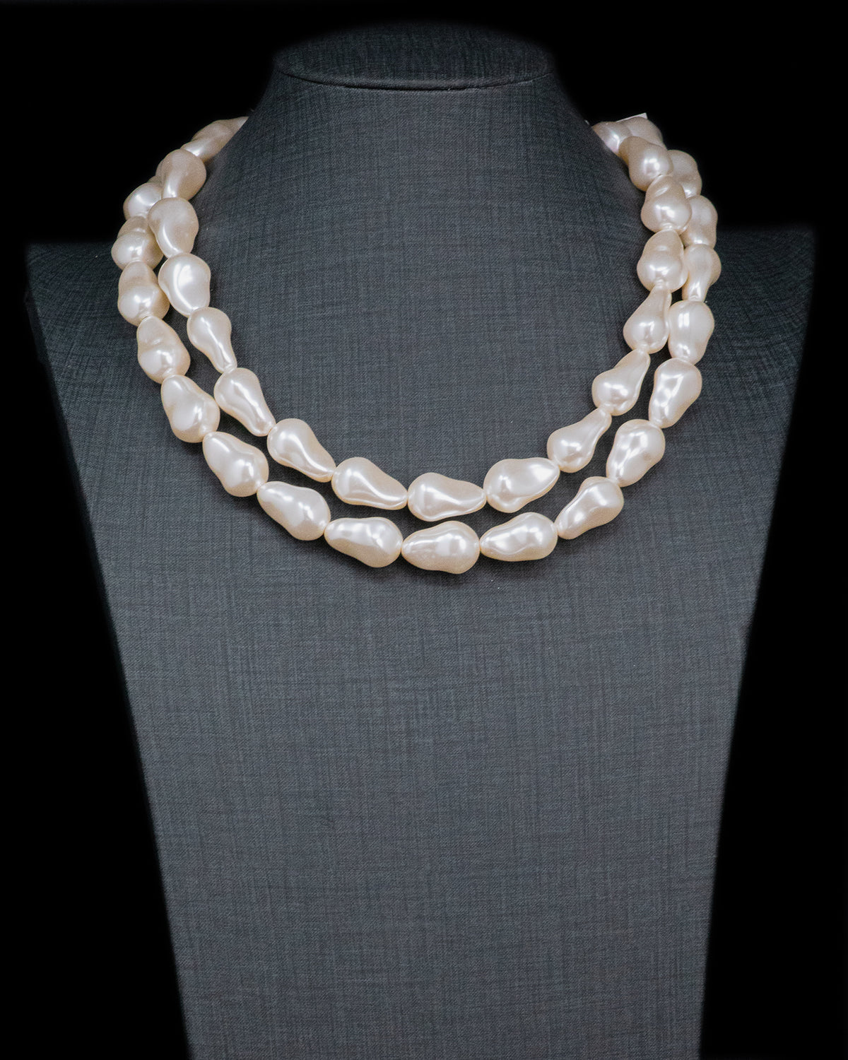 Artificial baroque Pearl Necklace And Drop Earrings Set