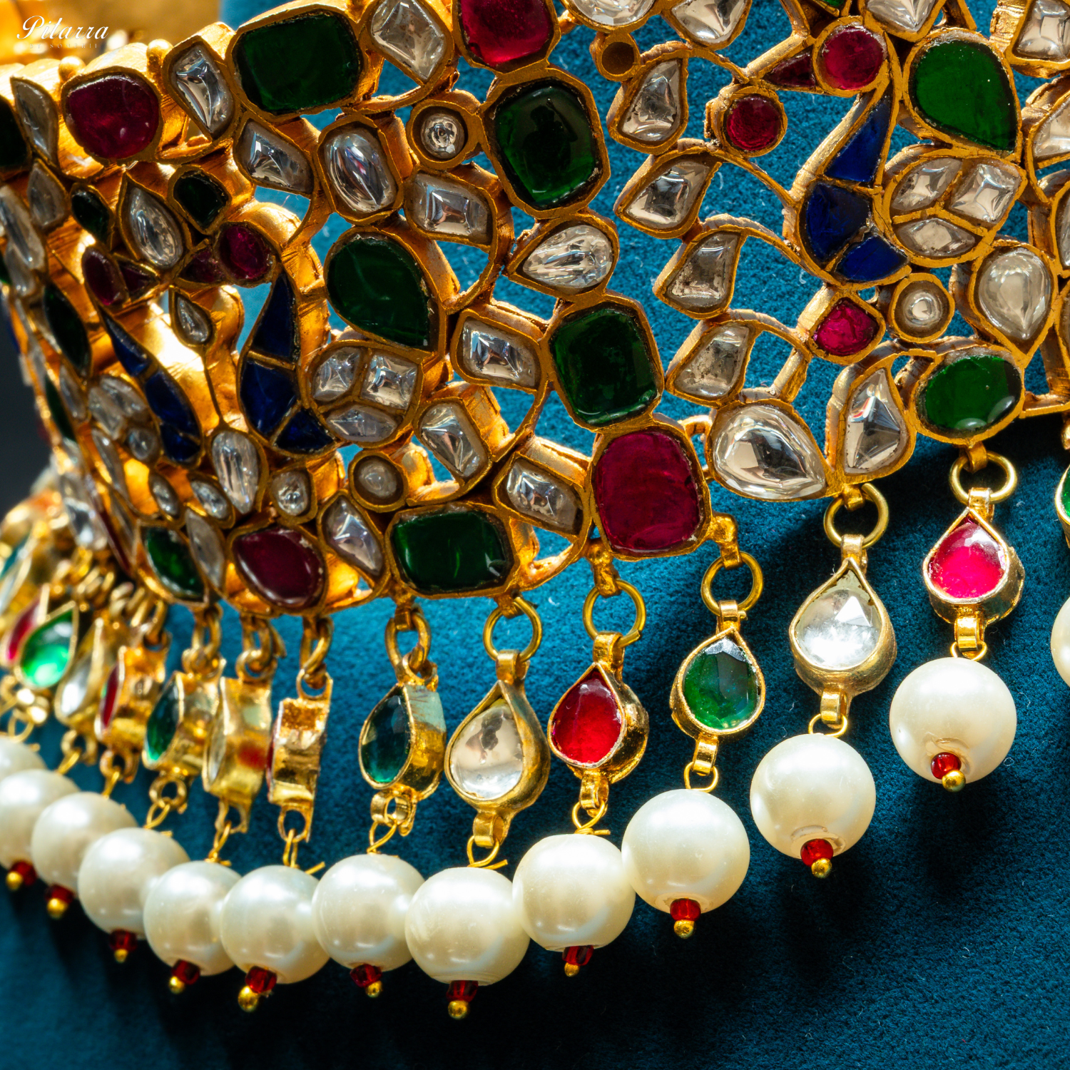 Multicolor_Gold-Plated_Rajasthani_Kundan_Set_Zoom Angle