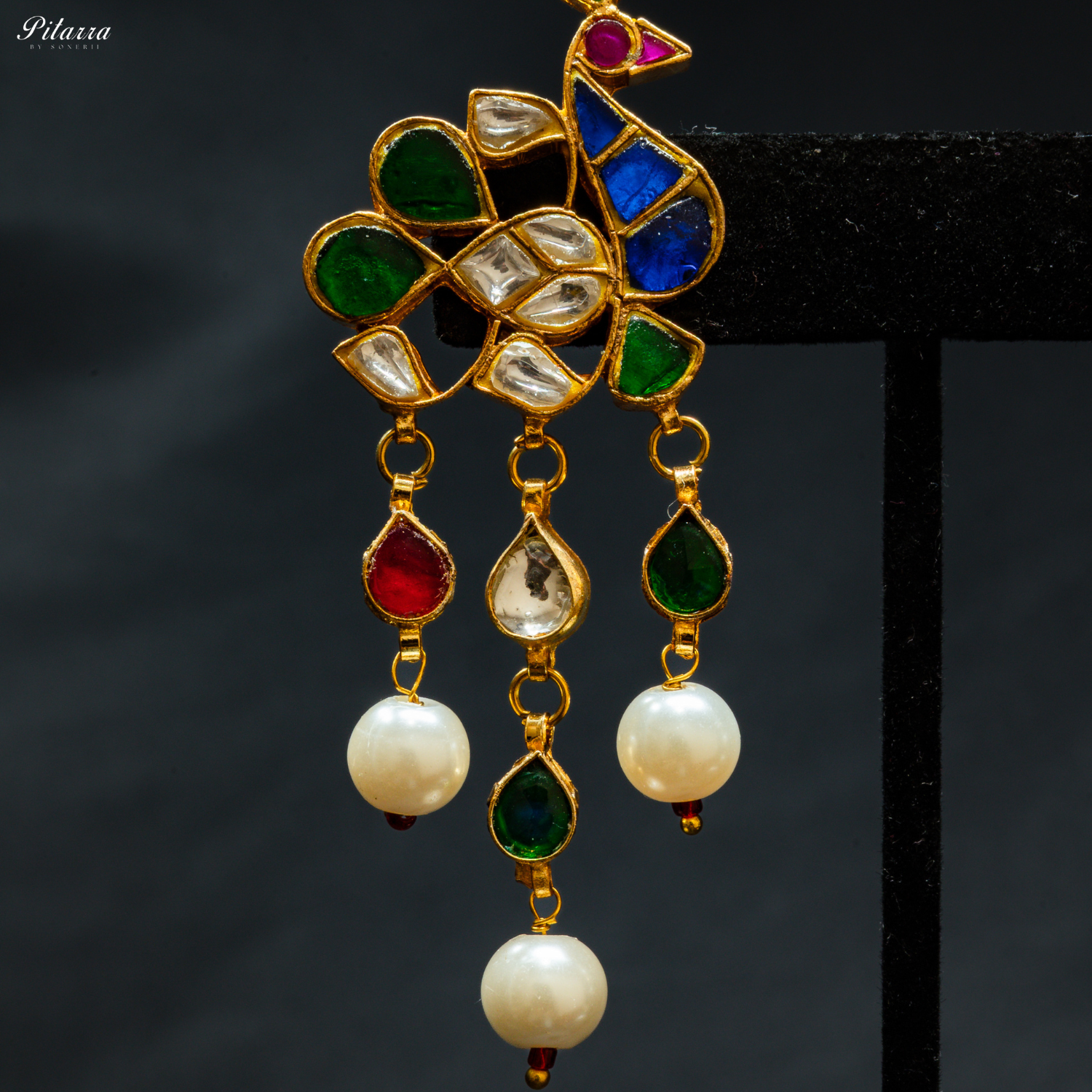 Multicolor_Gold-Plated_Rajasthani_Kundan_Set_Zoom Earrings