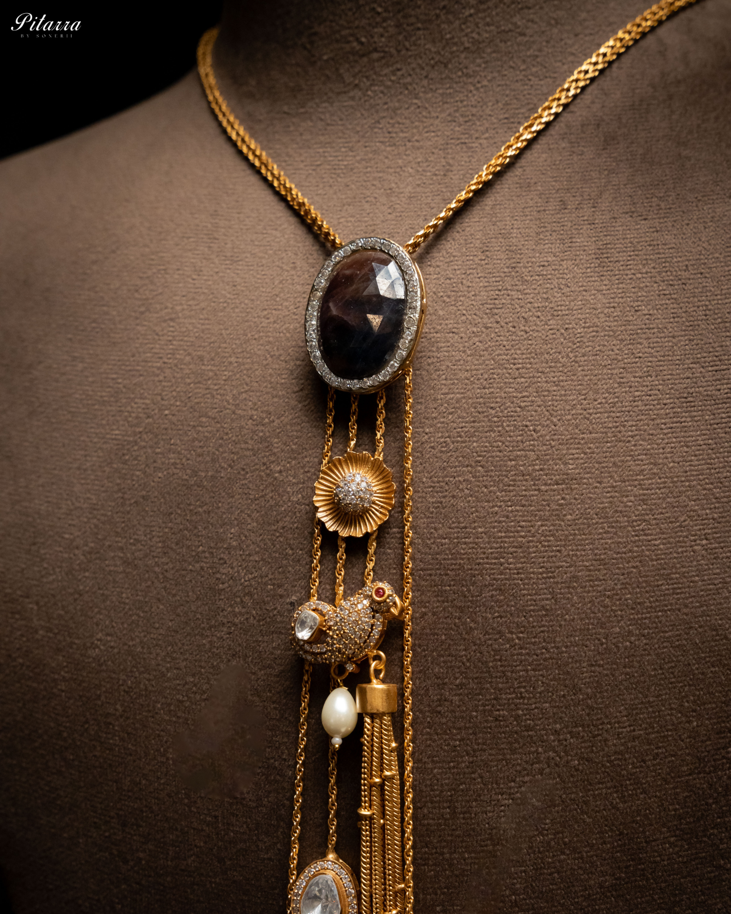 Pitarra Blue Stone Golden Chain Neccklace Set_Zoom Angle