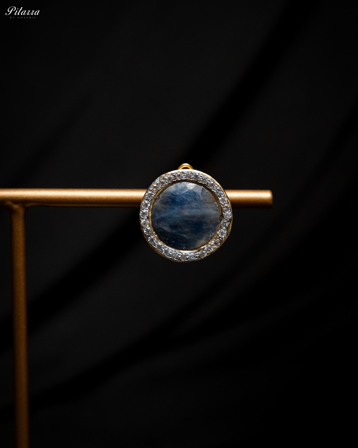 Pitarra Blue Stone Golden Chain Neccklace Set_Zoom Earrings