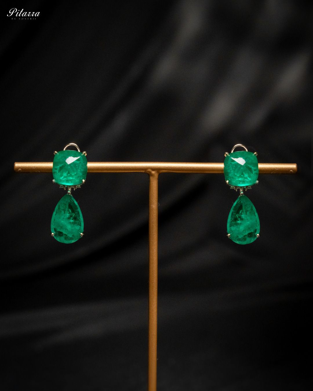 Pitarra Emerald Crystal Necklace Set_Earrings