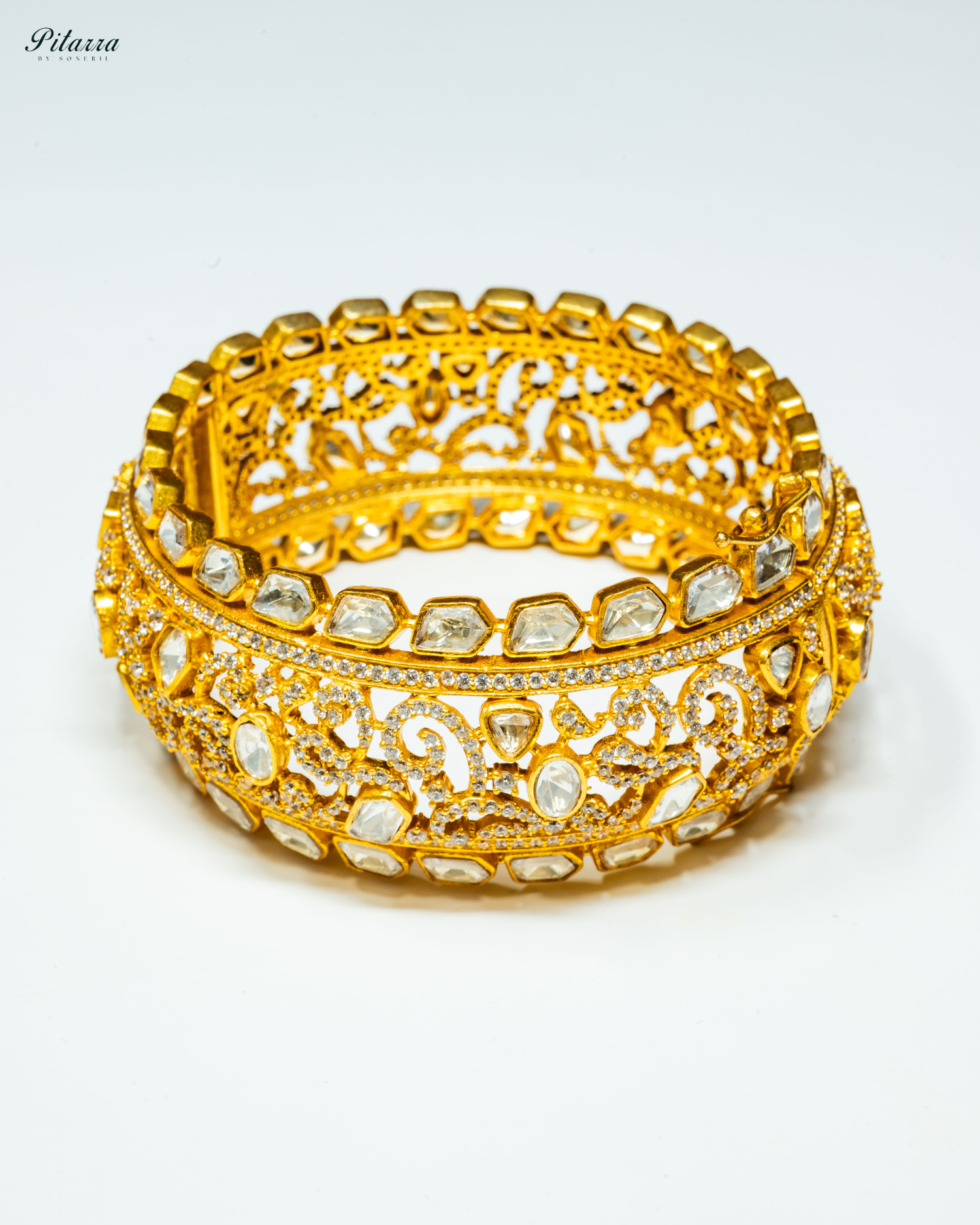 Pitarra Gold Finish Moissanite Polki Kada_Front Image