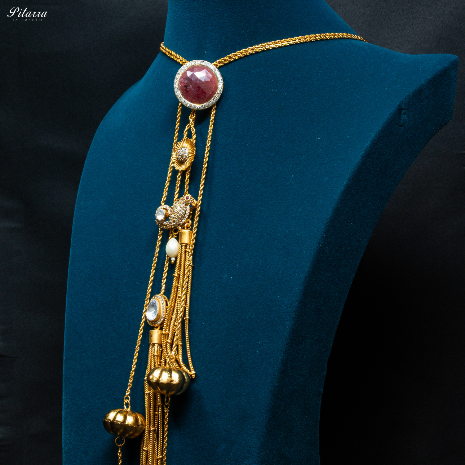 Purple_Drop_Stone_Golden_Statement_Necklace_Set_Side Angle